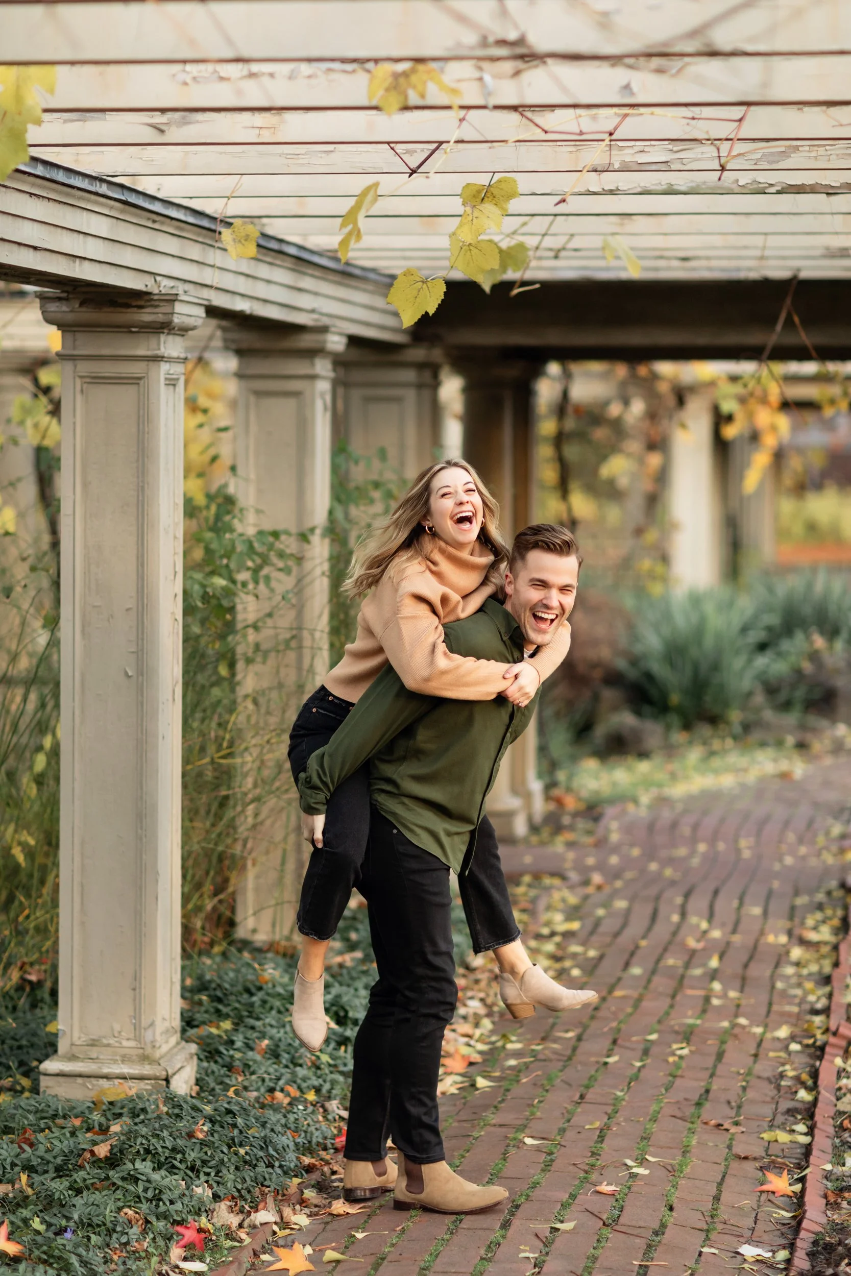 rochester-ny-engagement-photographer-george-eastman-house-engagement-43.jpg