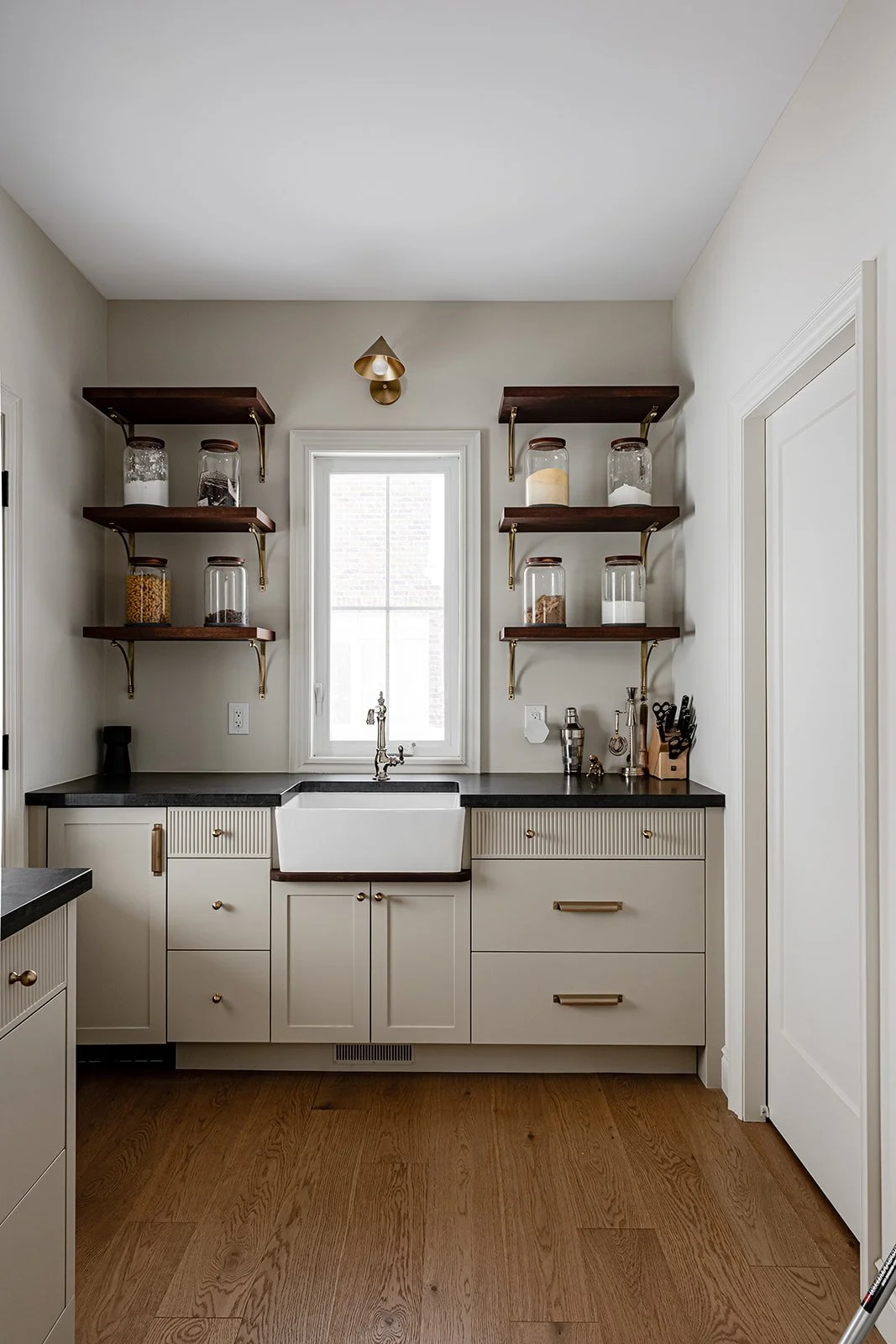 HBeeArchitecture Country Club Kitch mud-57.jpg