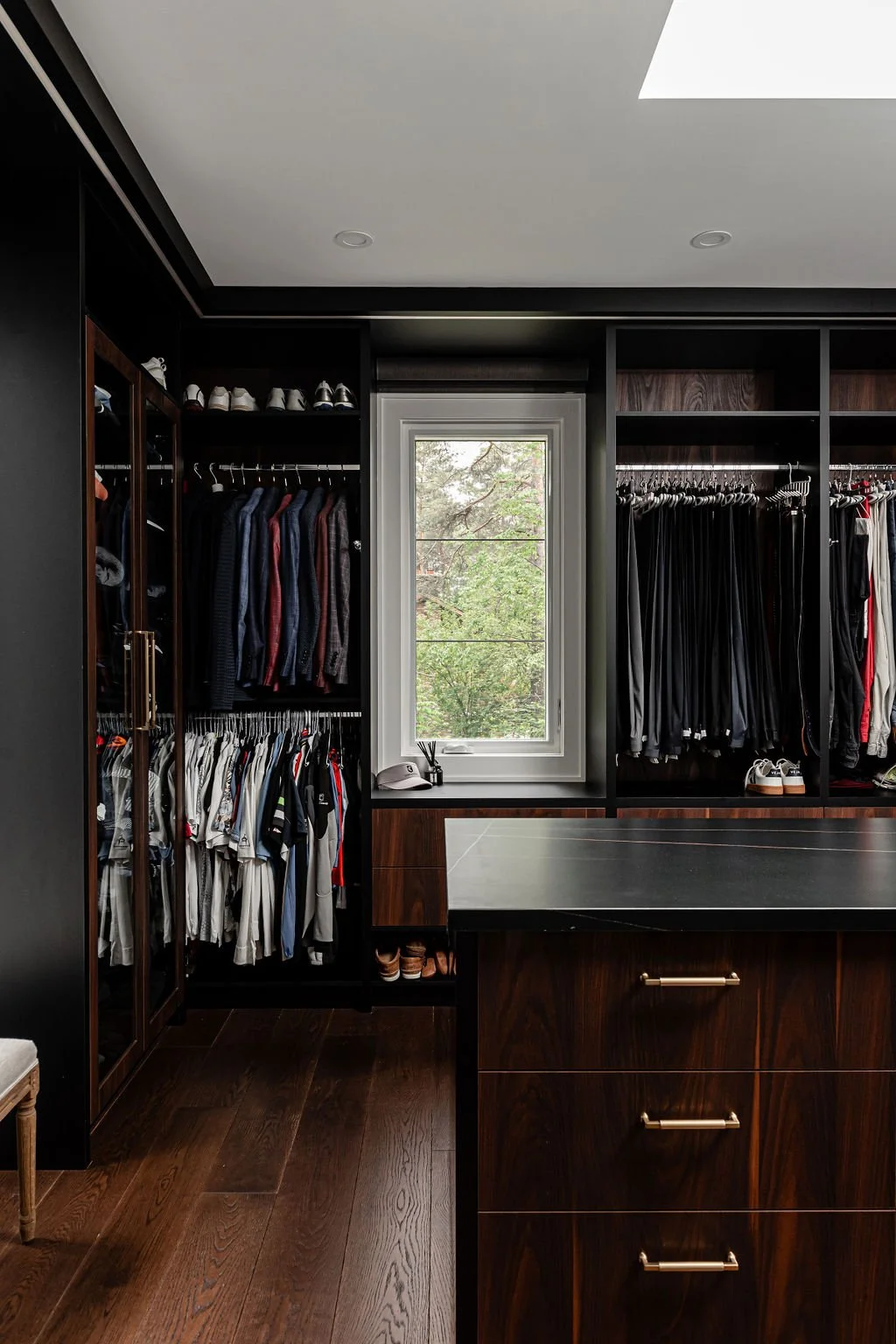 HBeeArchitectureSevenCloset1-16.jpg