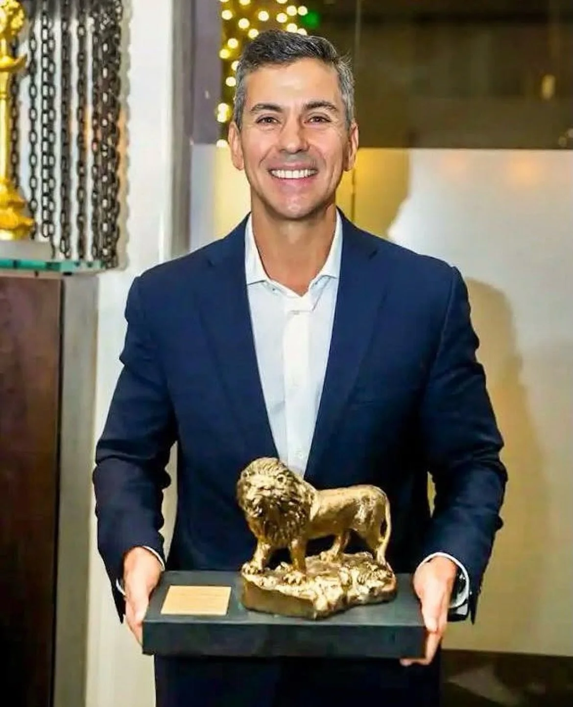 An empowering evening in Beverly Hills on Tuesday, May 5, as the Magbit Foundation proudly honored President Santiago Pe&ntilde;a, President of Paraguay, with the &ldquo;Lion of Israel&rdquo; Award in recognition of his steadfast friendship and suppo
