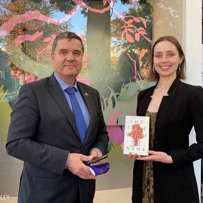 We were honored to host Slovenian Ambassador Tone Kajzer last week to meet with exhibiting artist MK Bailey and learn about her installation created in response to renowned Slovenian author Drago Jamčar&rsquo;s book &ldquo;The Tree with No Name&rdquo
