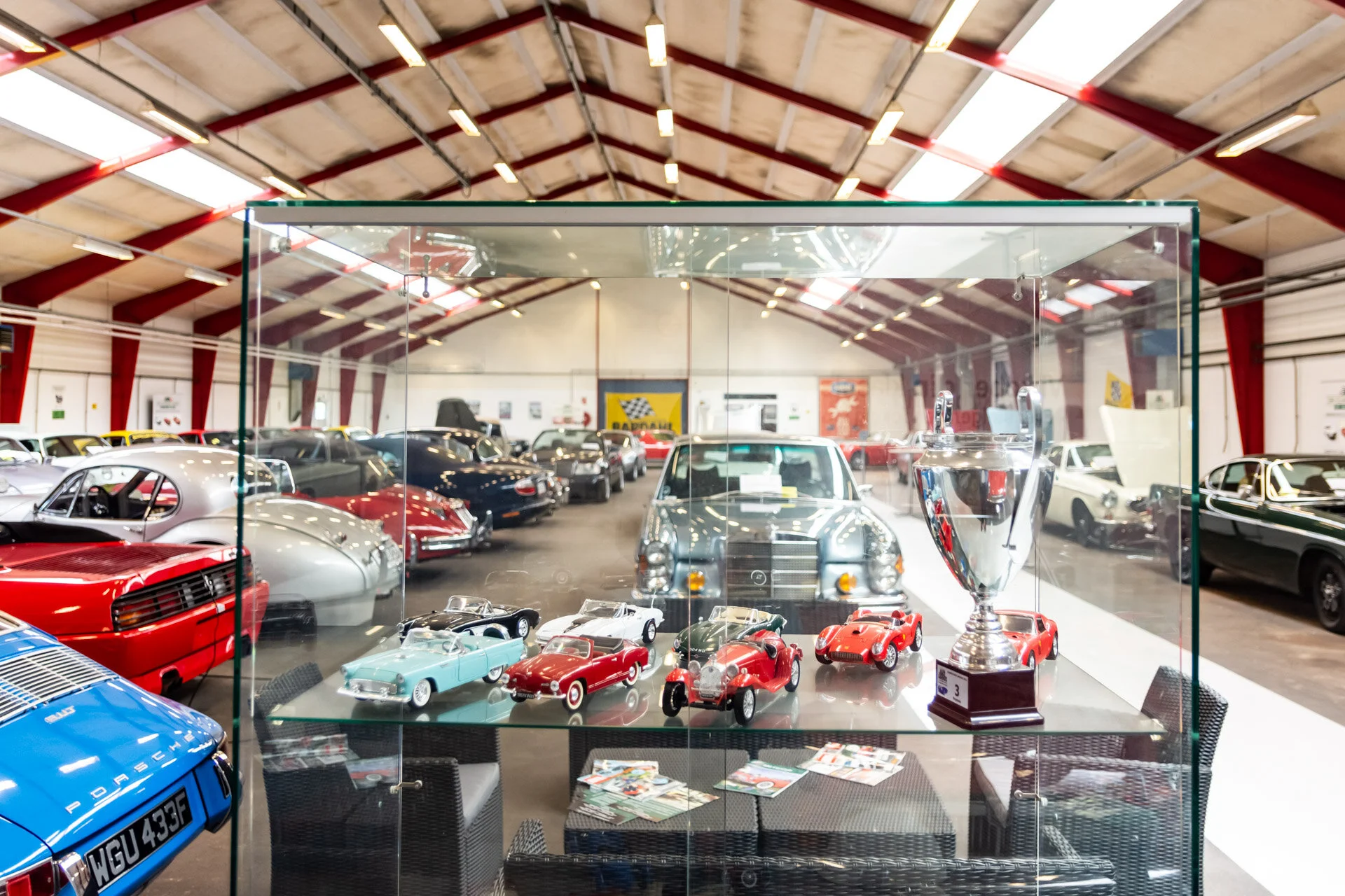 DK Classic Cars Vintage Automobiles Dealership in Langeskov — Adam