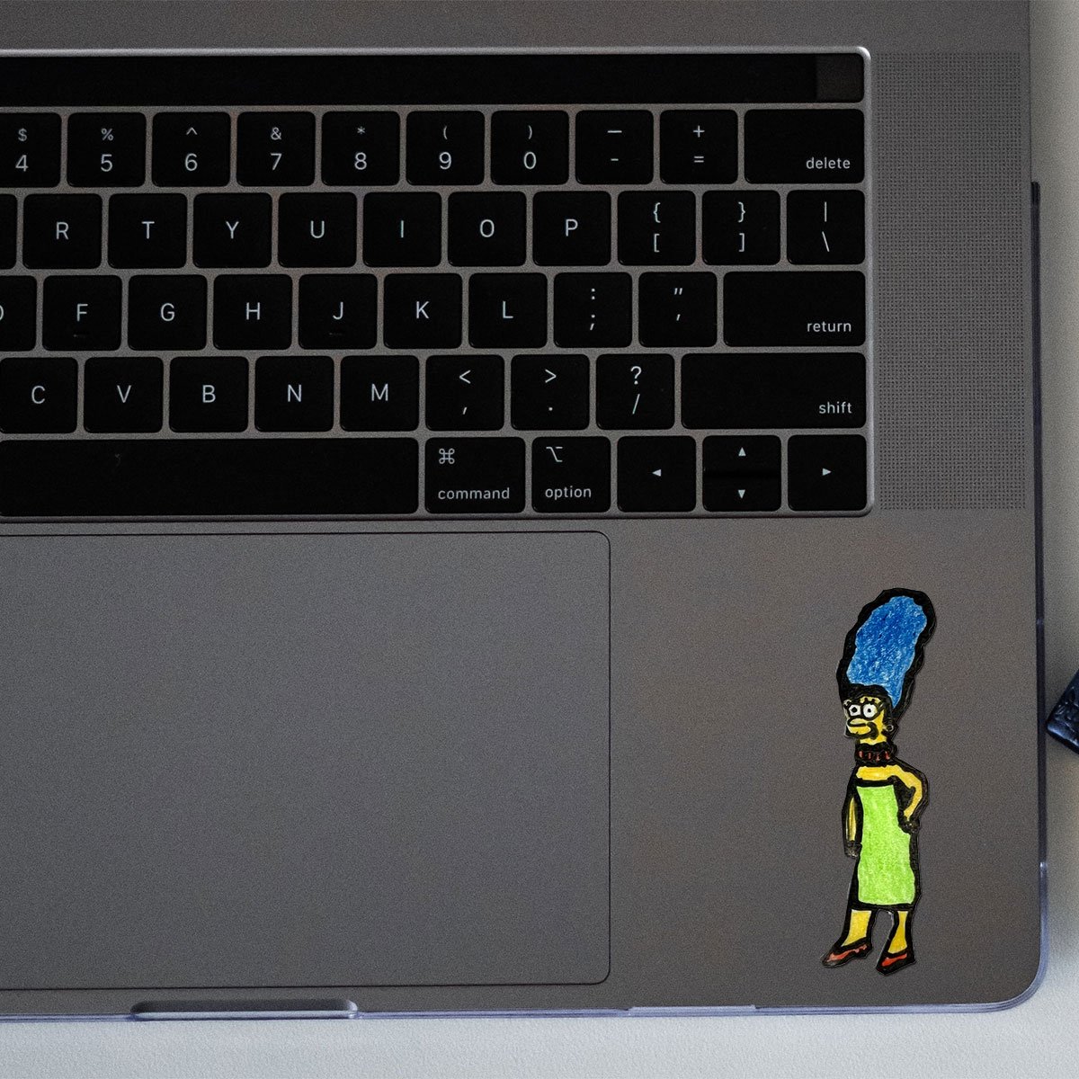 sticker-laptop-marge.jpg