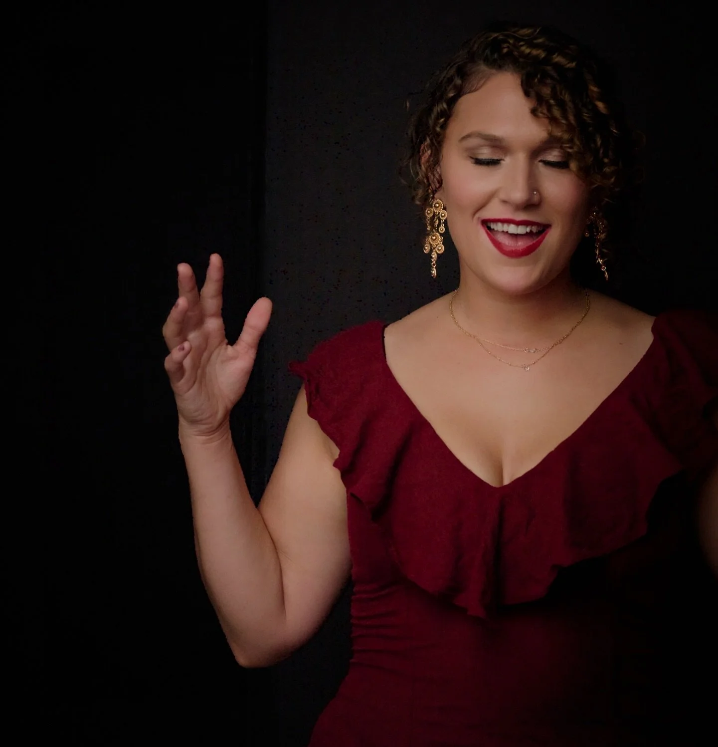 &ldquo;And the day came when the risk to remain tight in a bud was more painful than the risk it took to blossom.&rdquo; 🌹
&mdash; Ana&iuml;s Nin

Read Coach Rose&rsquo;s inspiring story and get her book, A Rose from Concrete, at www.roseinspires.co