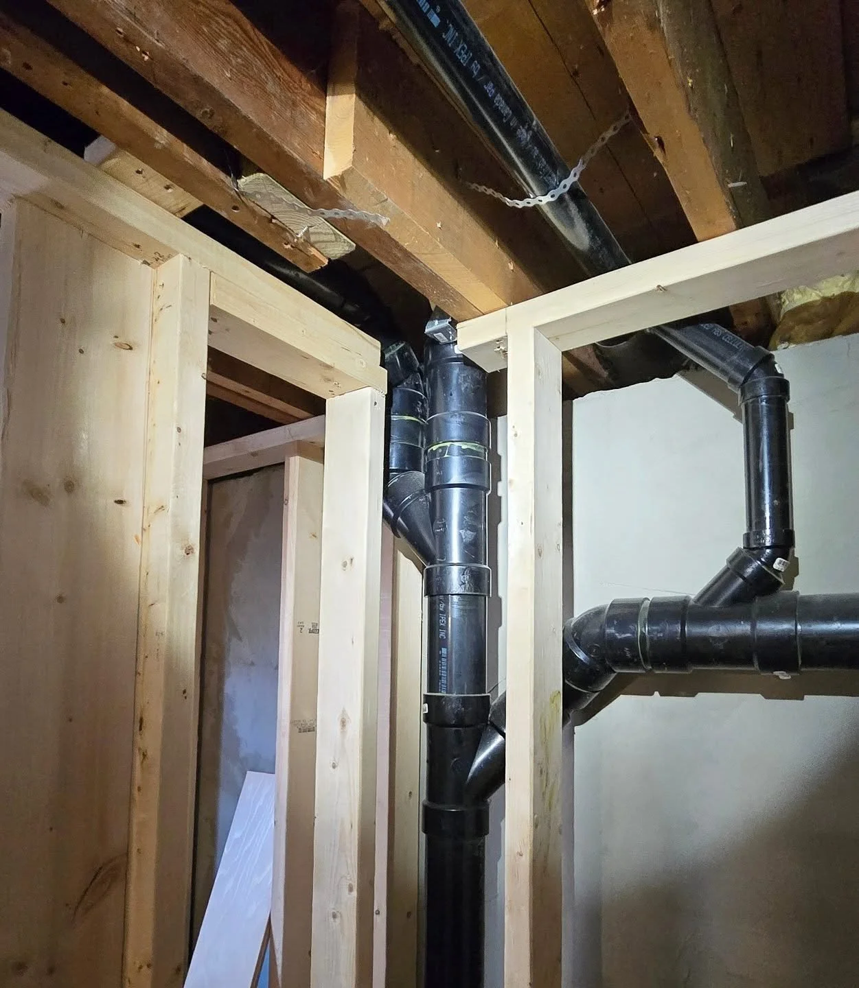 Rebuilding the stack in this North Van reno to eliminate drops in the cieling