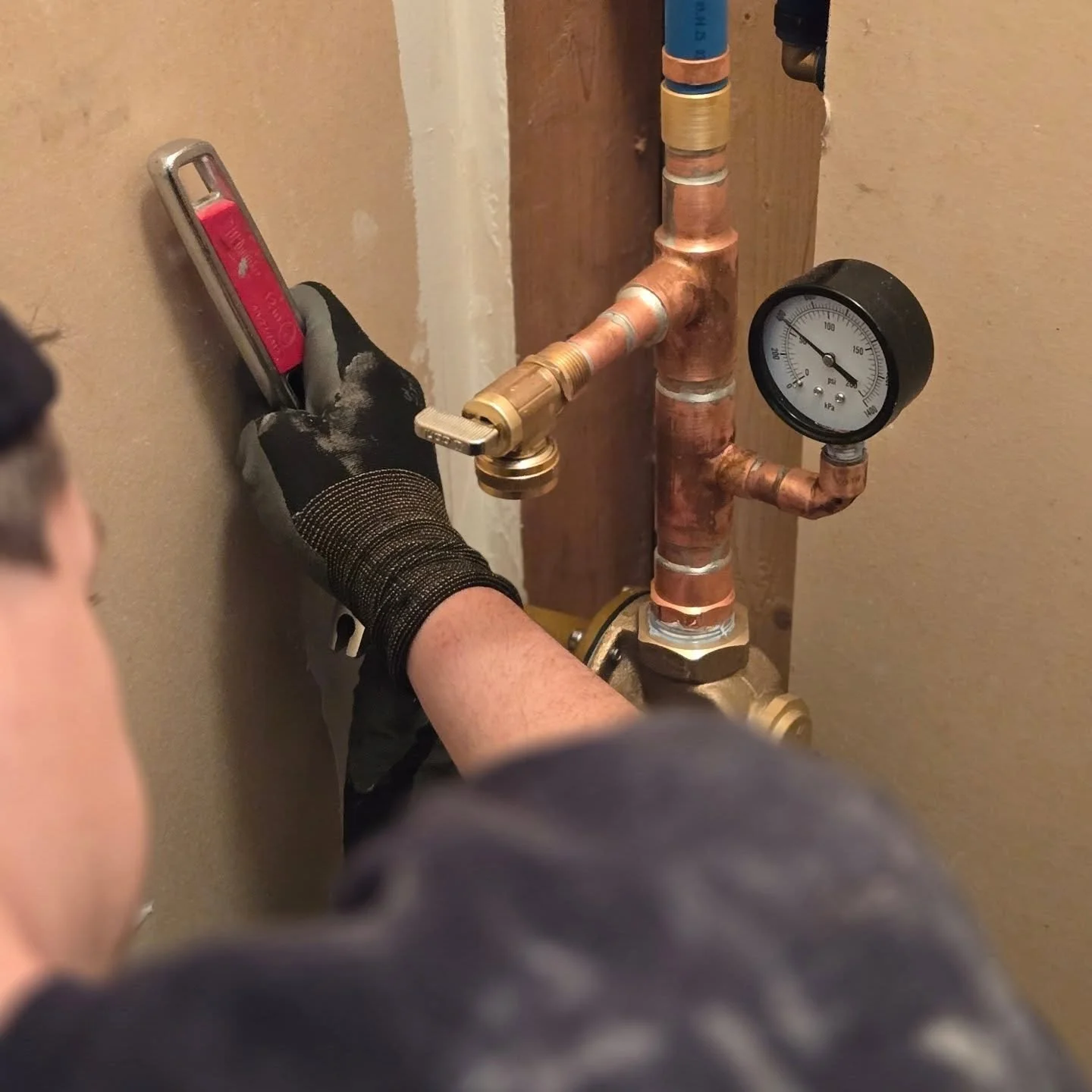 Fine tuning the downstream house pressure after installing this PRV assembly