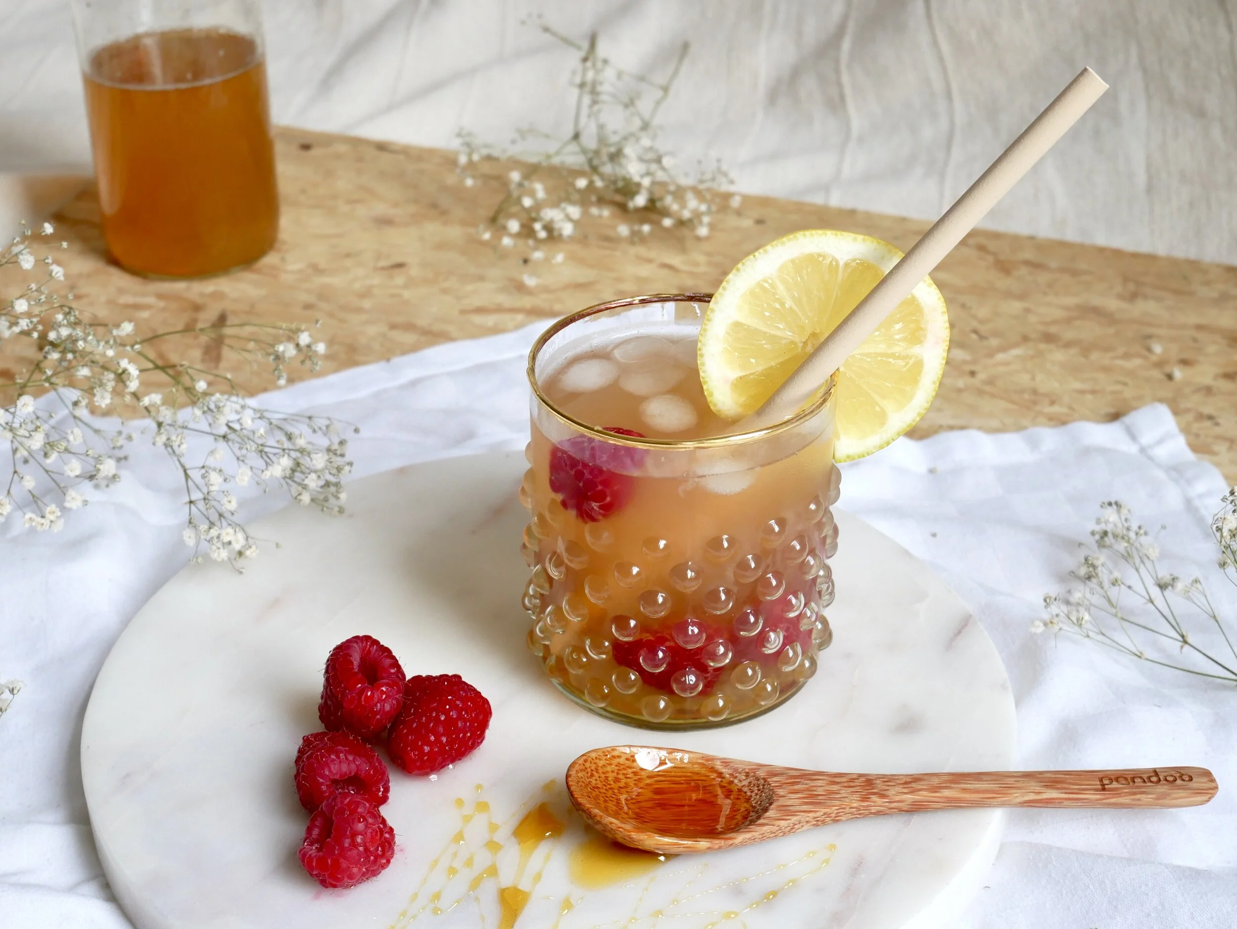 Easy Homemade Green Tea Lemon Ice Tea without refined sugar (vegan)