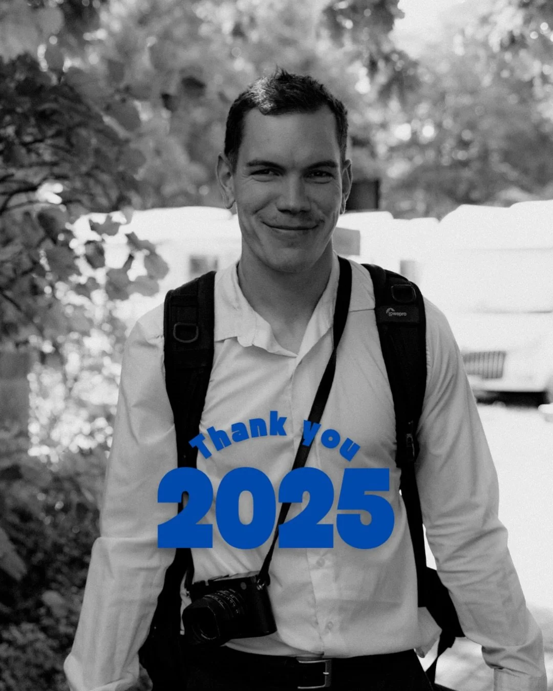 2025 war laut, intensiv und voller Bewegung.

Dankbar f&uuml;r jeden Menschen, jede Begegnung und jedes Vertrauen, die dieses Jahr so m&ouml;glich gemacht haben! 

1.RAW LOVE
2.CITY PULSE
3.EARLY RIOT
4.PURE VOLUME
5.DRIVEN BEAUTY
6.SILENT POWER
7.SA