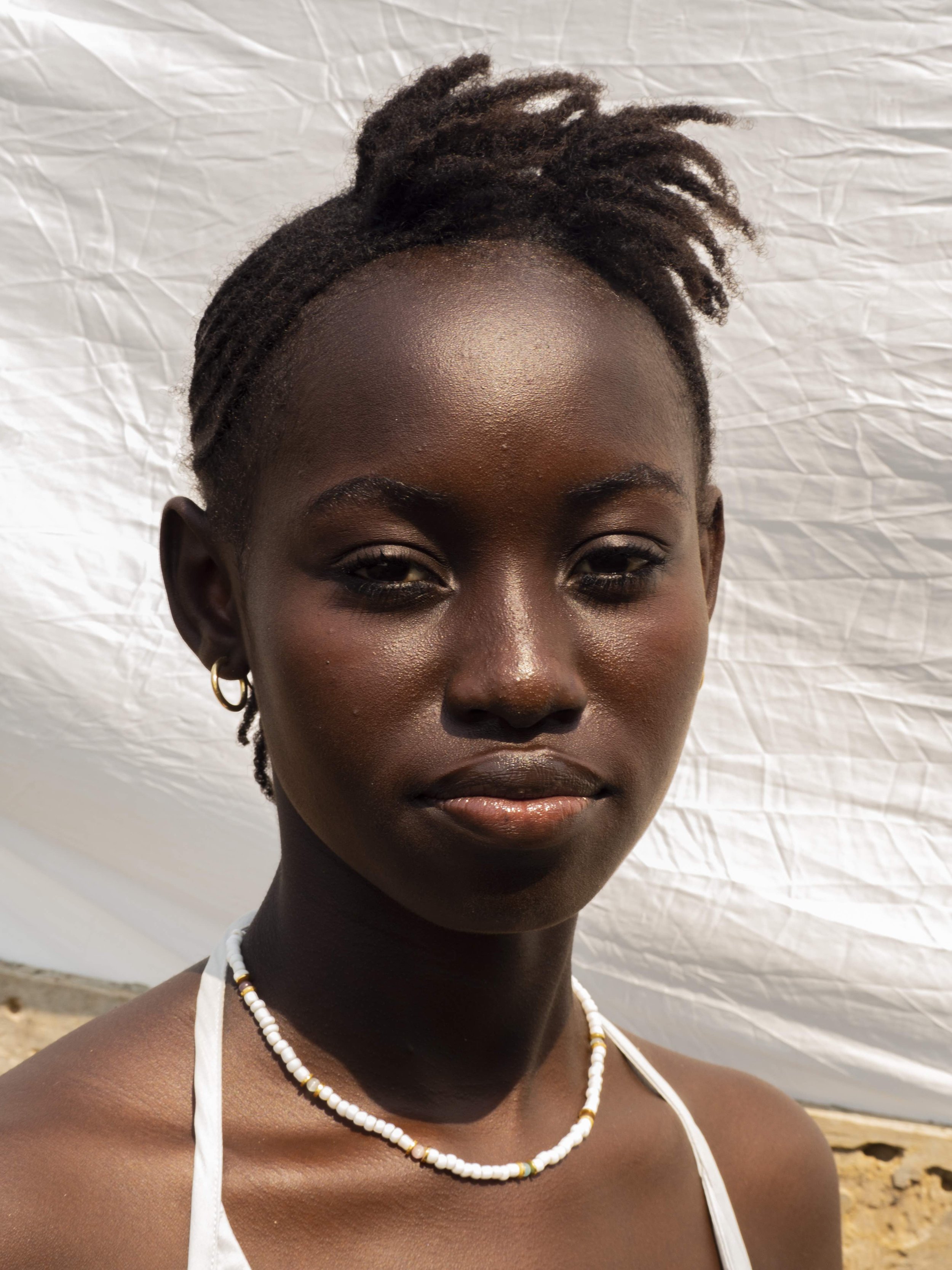 aketekete-handcrafted-jewelry-ghana-glass-recycled-beads-rogyee-necklace-made-in-ghana