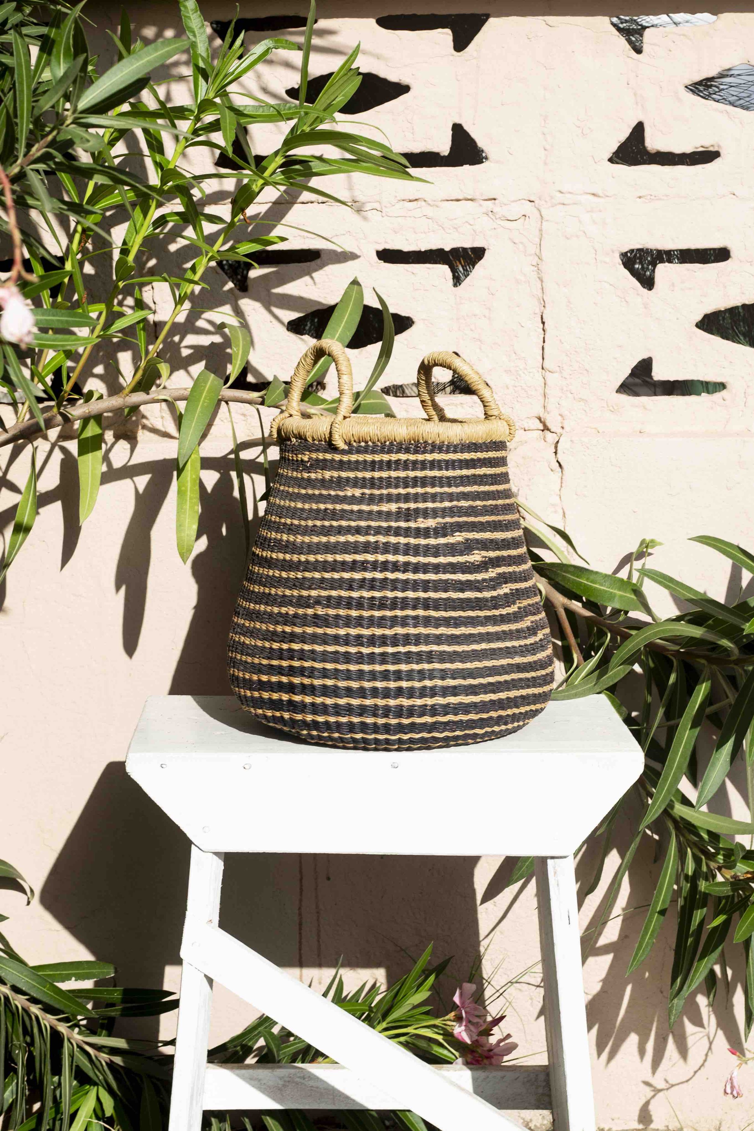 aketekete-bolga-woven-storage-basketry-pot-basket--natural-black-made-in-ghana