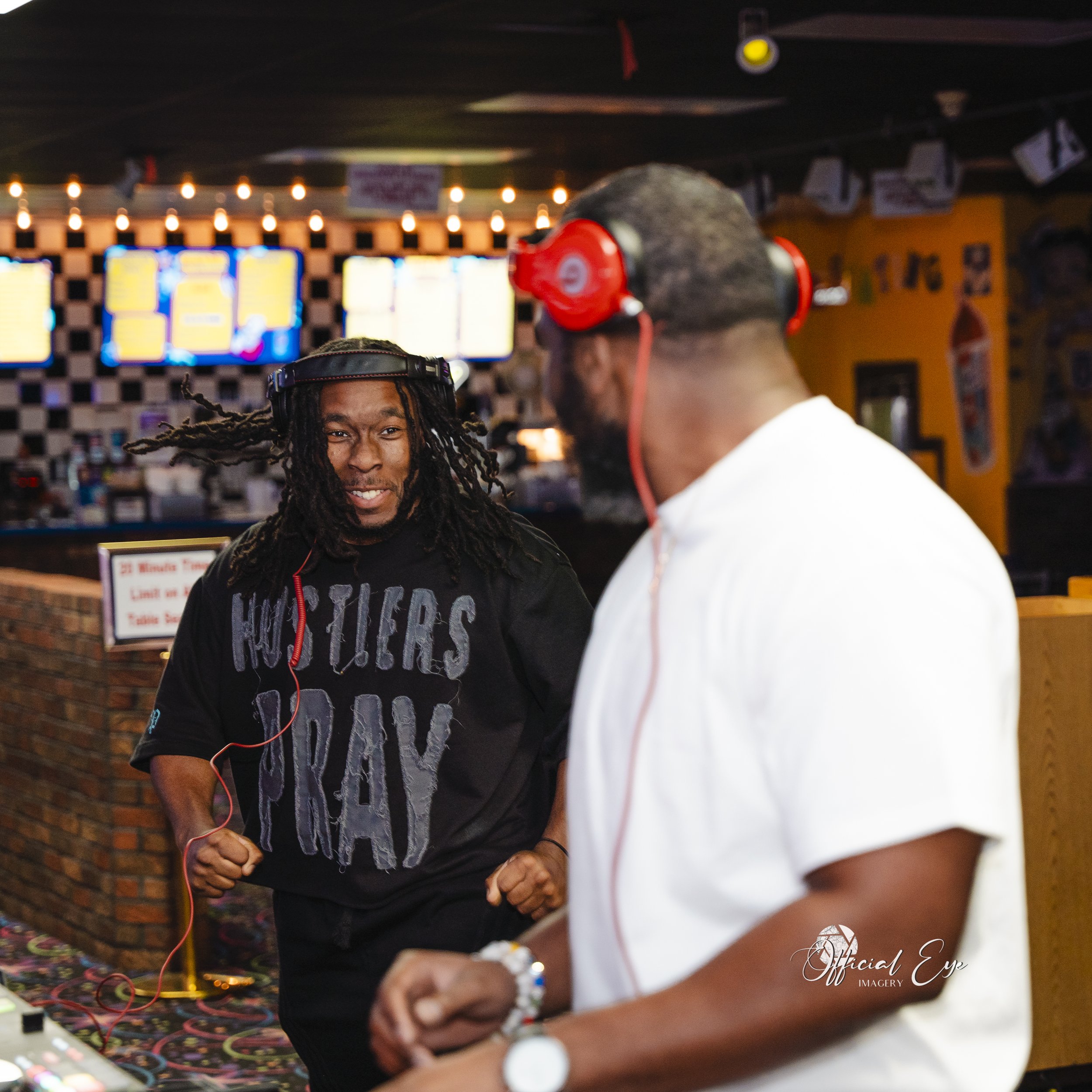 Dj Jammin All White-3.jpg