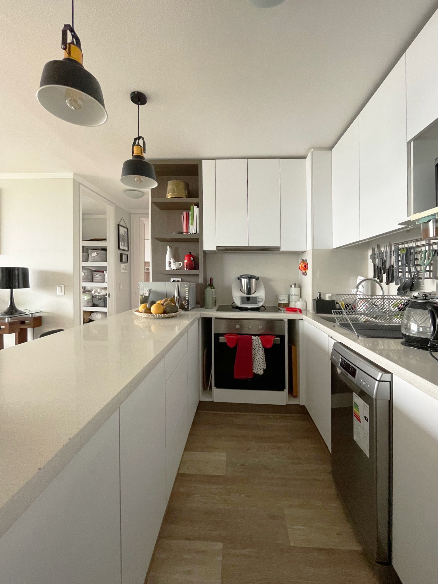 Portafolio_Claudia Tidy_Interior departamento_4.png