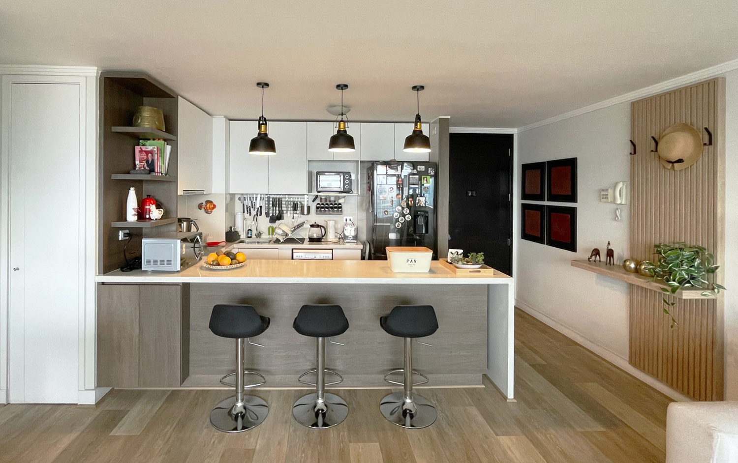 Portafolio_Claudia Tidy_Interior departamento_3.png