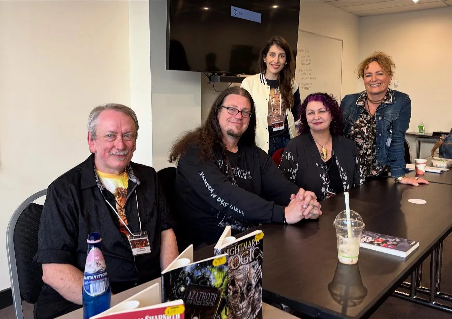 &ldquo;Eve of Destruction&rdquo; panel @confluxconventions with Leigh Blackmore, Matthew R Davies, @kirstyn_mcdermott and @liviajelliot 

#conflux19 #canberra #fantasybooks