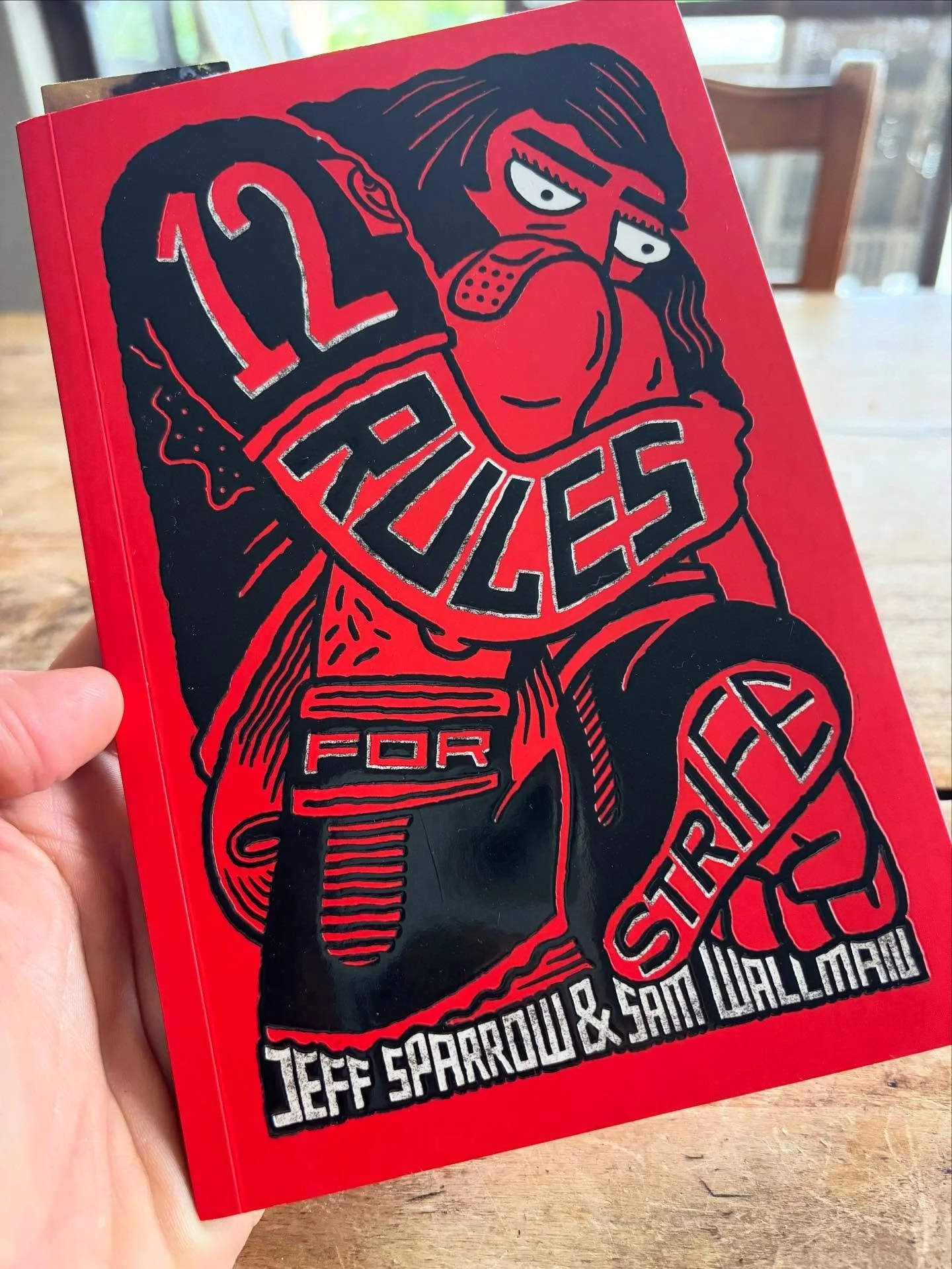 Getting my Saturday morning fired up. Everyone should have a daughter who brings home books to poke your smug mindset. 
#12rulesforstrife 

@scribepub @ourmembersbeunlimited