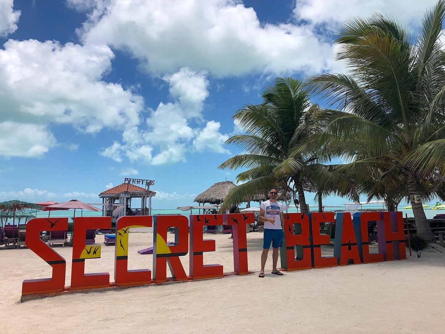 Some nice R&amp;R at the &ldquo;not-so-secret&rdquo; Secret Beach

#vacation #tropical #belize #secretbeach #relaxtime