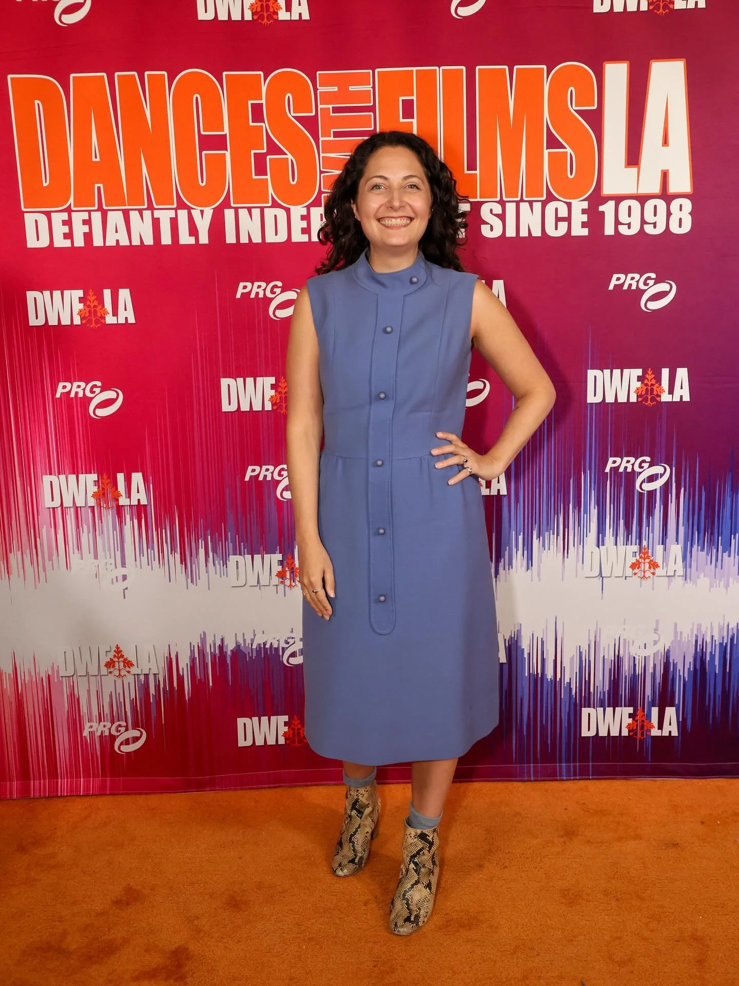 Director @emilyjlerer at @danceswithfilms for @observancepilot world premiere!
#jewishpilot #jewishindiefilm #jewishfilm #indiepilot #independentpilot #spreadjewishjoy #danceswithfilms #worldpremiere #danceswithfilma #dwfla