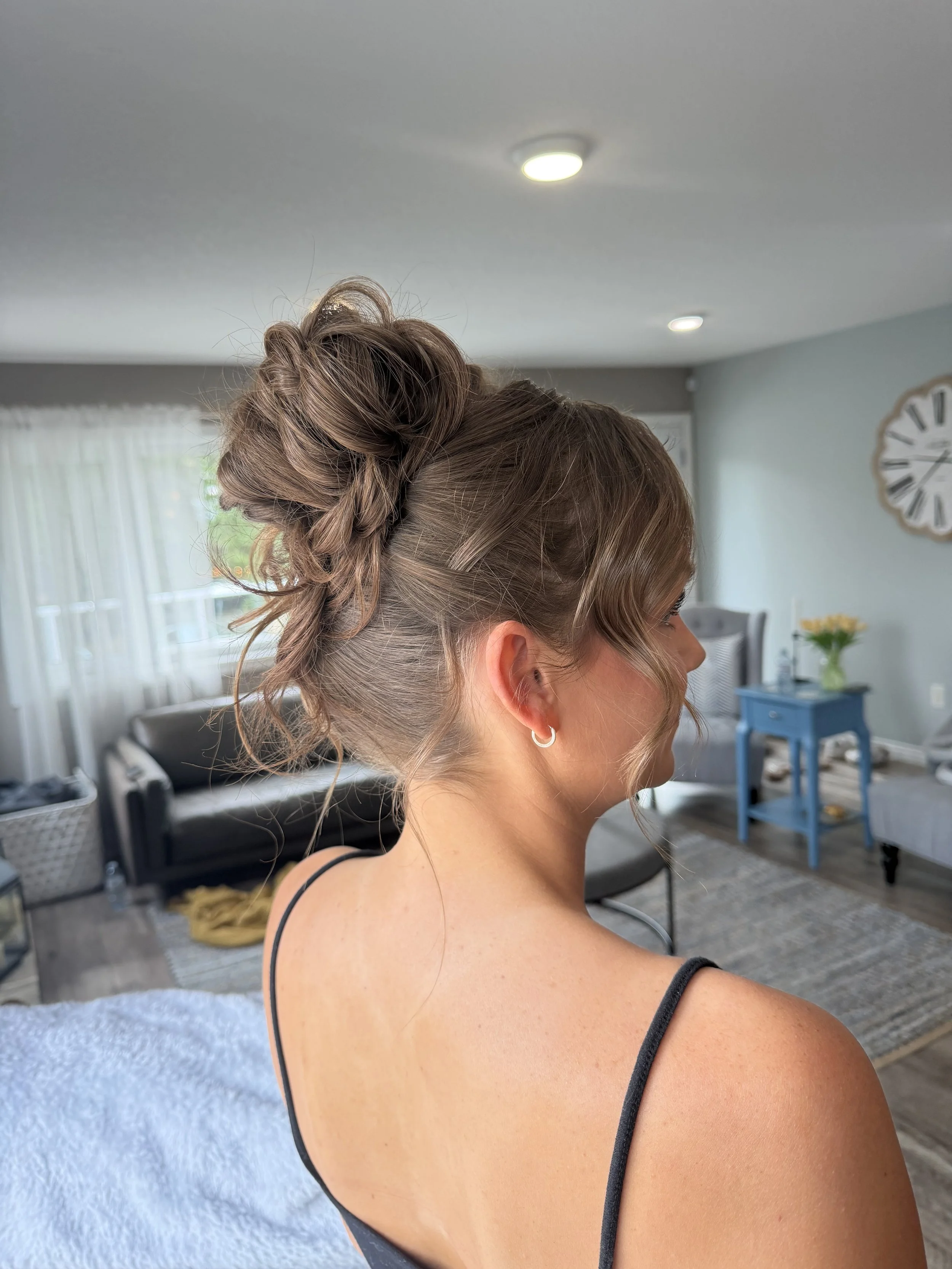 Soft textured undo created by Red Deer hairstylist Danielle Aichelle Artistry