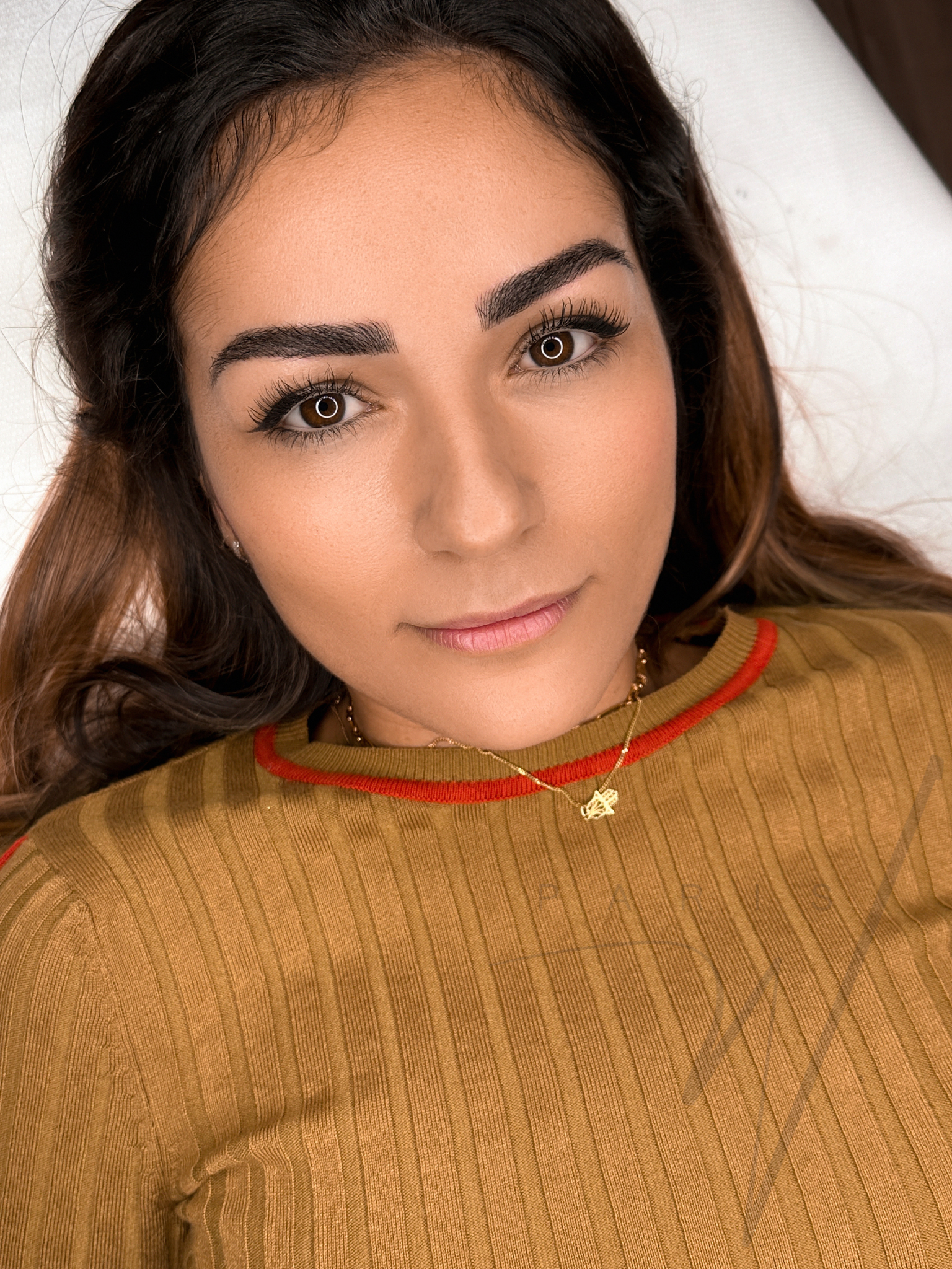 Microblading sourcils.png