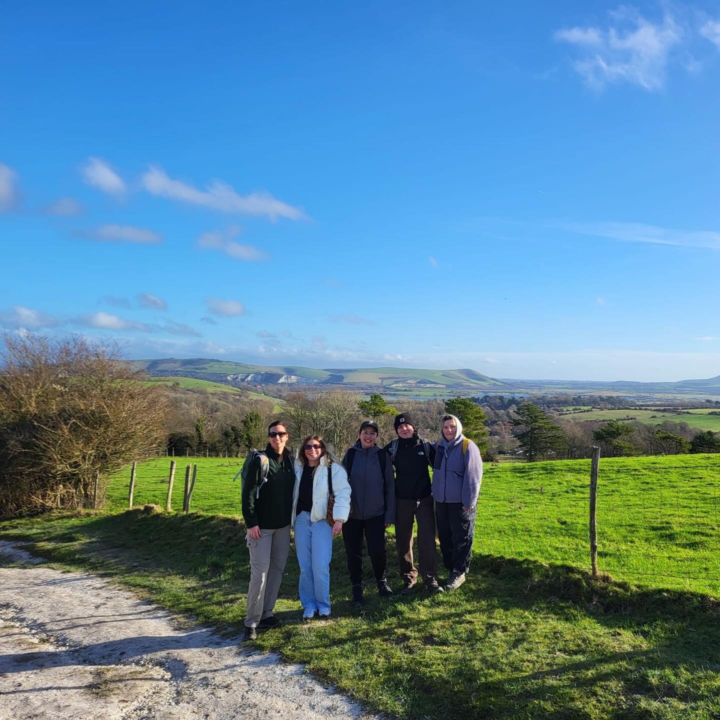 Our first group hike of the year - Lewes to Brighton on a sunny Saturday, finished with a well deserved pint! 🥾 Thanks to Amanda &amp; Georgia for leading 💖