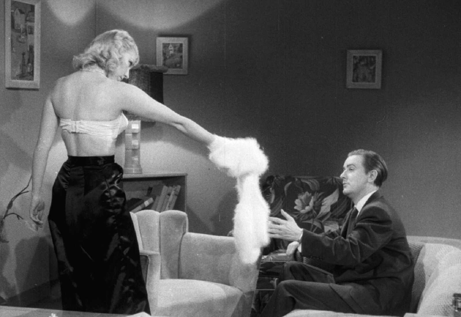 [Editorial] Transploitation: Glen or Glenda