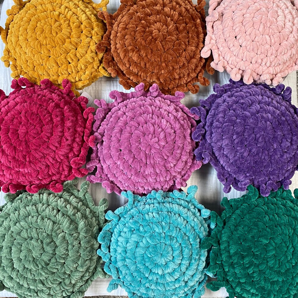 10 Crochet Pin Cushions Patterns – Free Crochet Pattern Round up –  Meladora's Creations