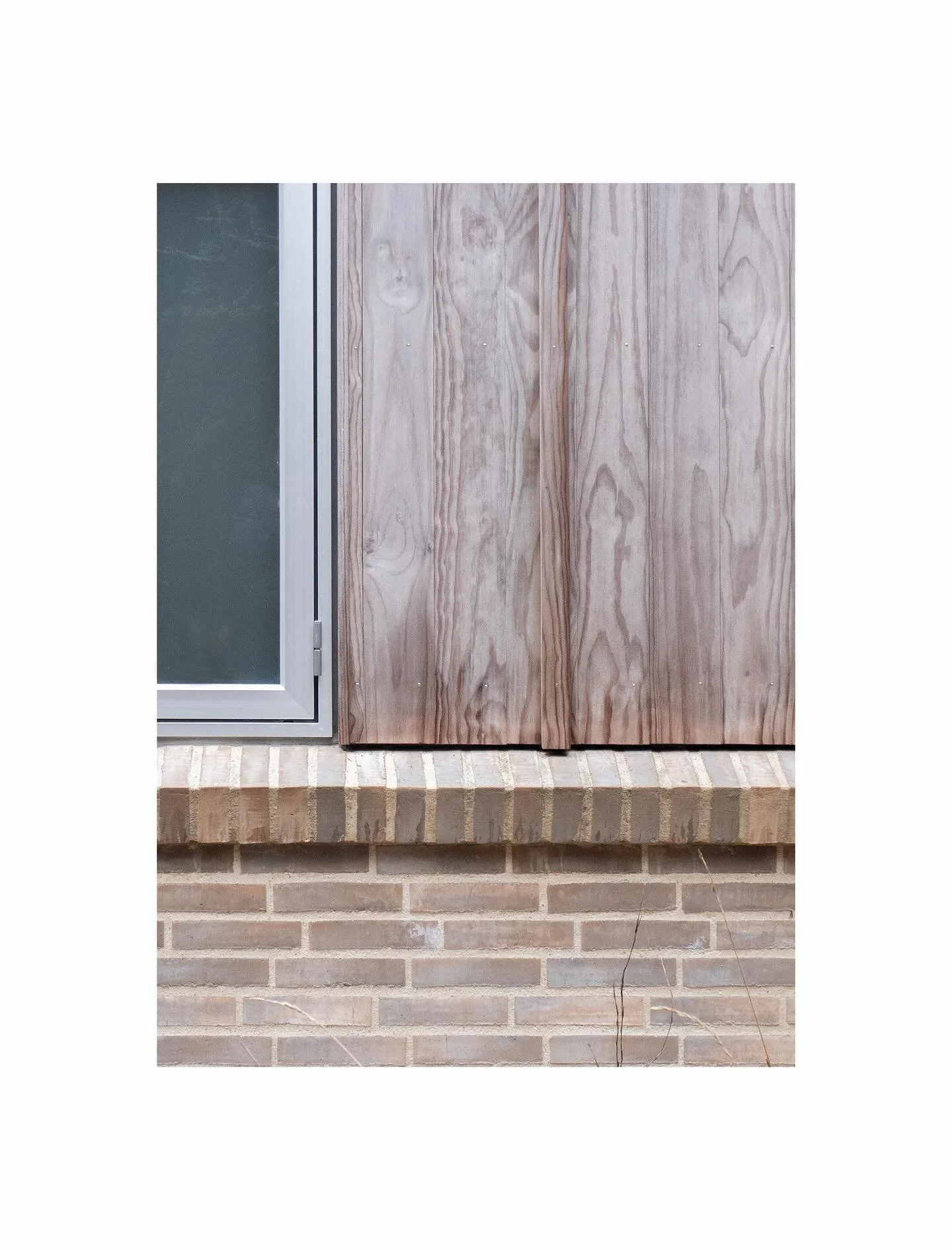 Inspired by the raw and textured nature of Thy, this summerhouse translates the tones, surfaces, and rhythms of the local landscape. Organised around a wind-sheltered courtyard, the house reinterprets local farm typologies through a material palette 