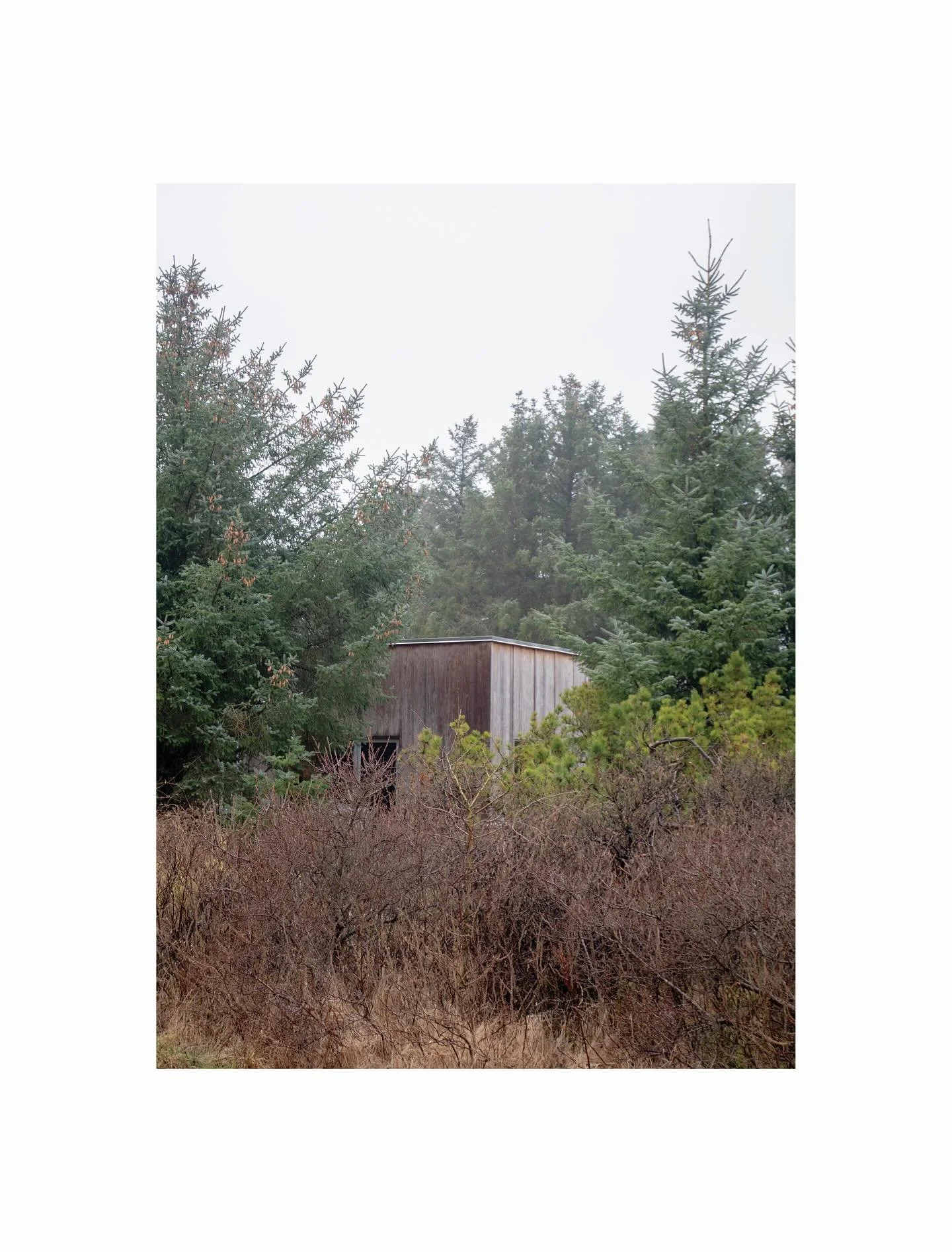 Inspired by the raw and textured nature of Thy, this summerhouse translates the tones, surfaces, and rhythms of the local landscape. Organised around a wind-sheltered courtyard, the house reinterprets local farm typologies through a material palette 
