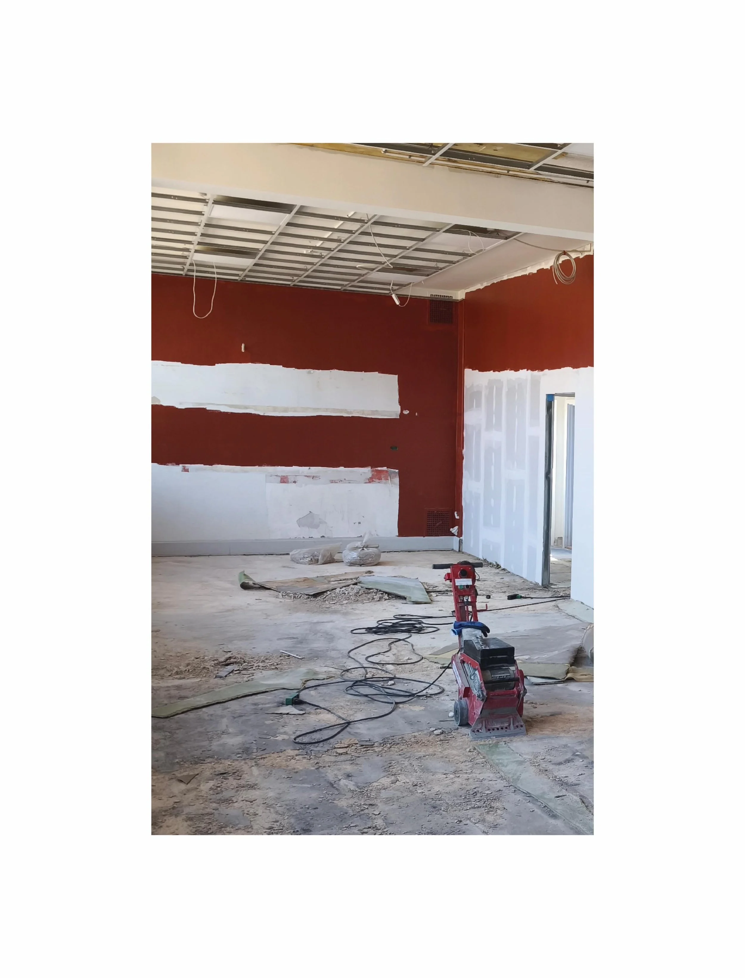 In the making / social space for students age 13-16. Material studies and spatial transformation.
