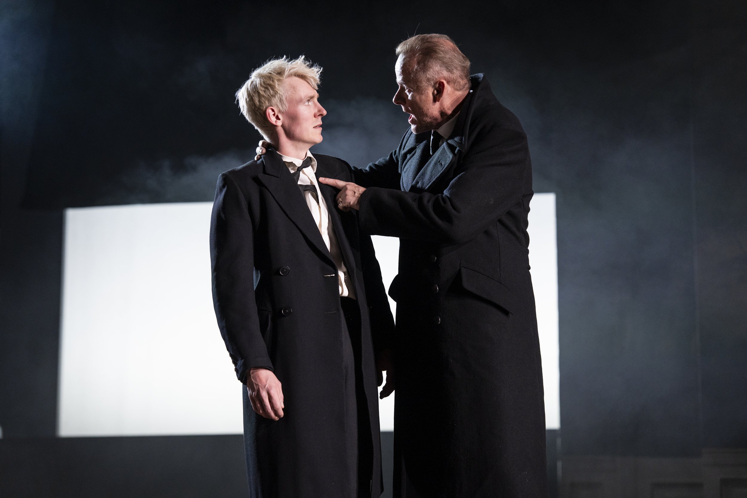 NTL 2026 Hamlet - Production Photography 12.jpg