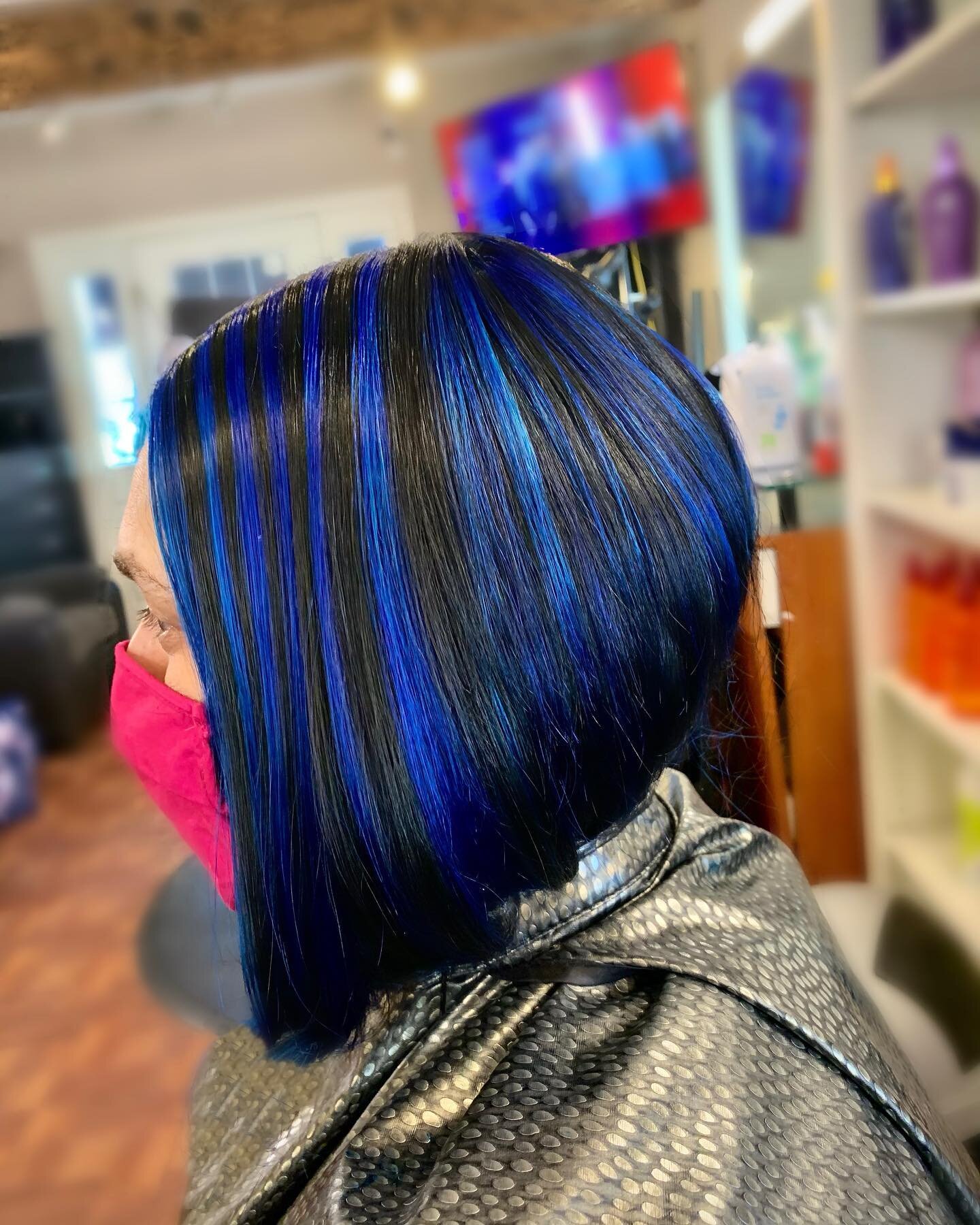 Mother - Daughter Duo🔹👥

#hairstyle #blue #haircolor #colorado #dillon