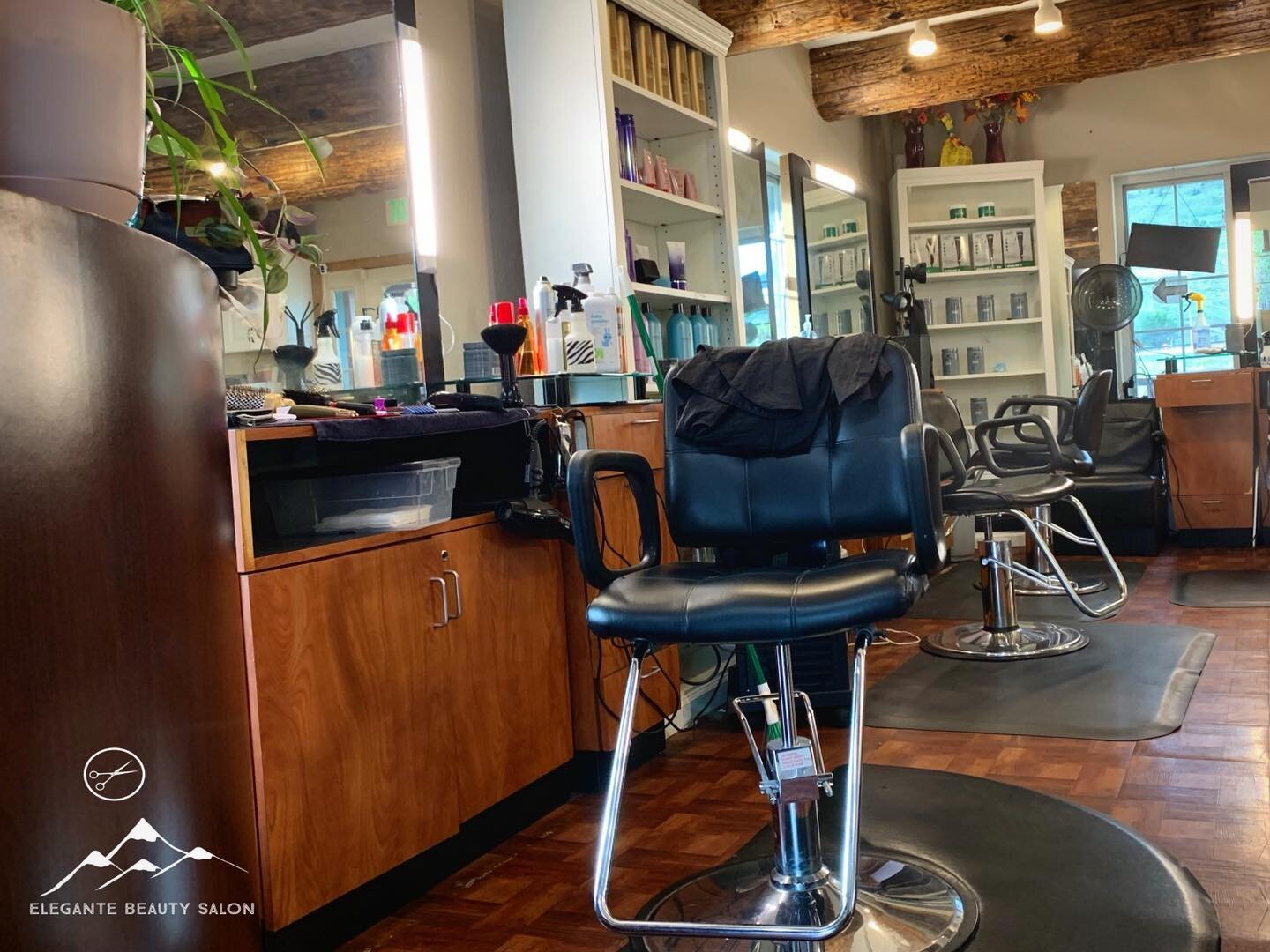 beauty comes from inside, inside the beauty salon (: 

contact us or book online for an appointment. We look forward to seeing you!

#colorado #dillon #silverthorne #frisco #breckenridge