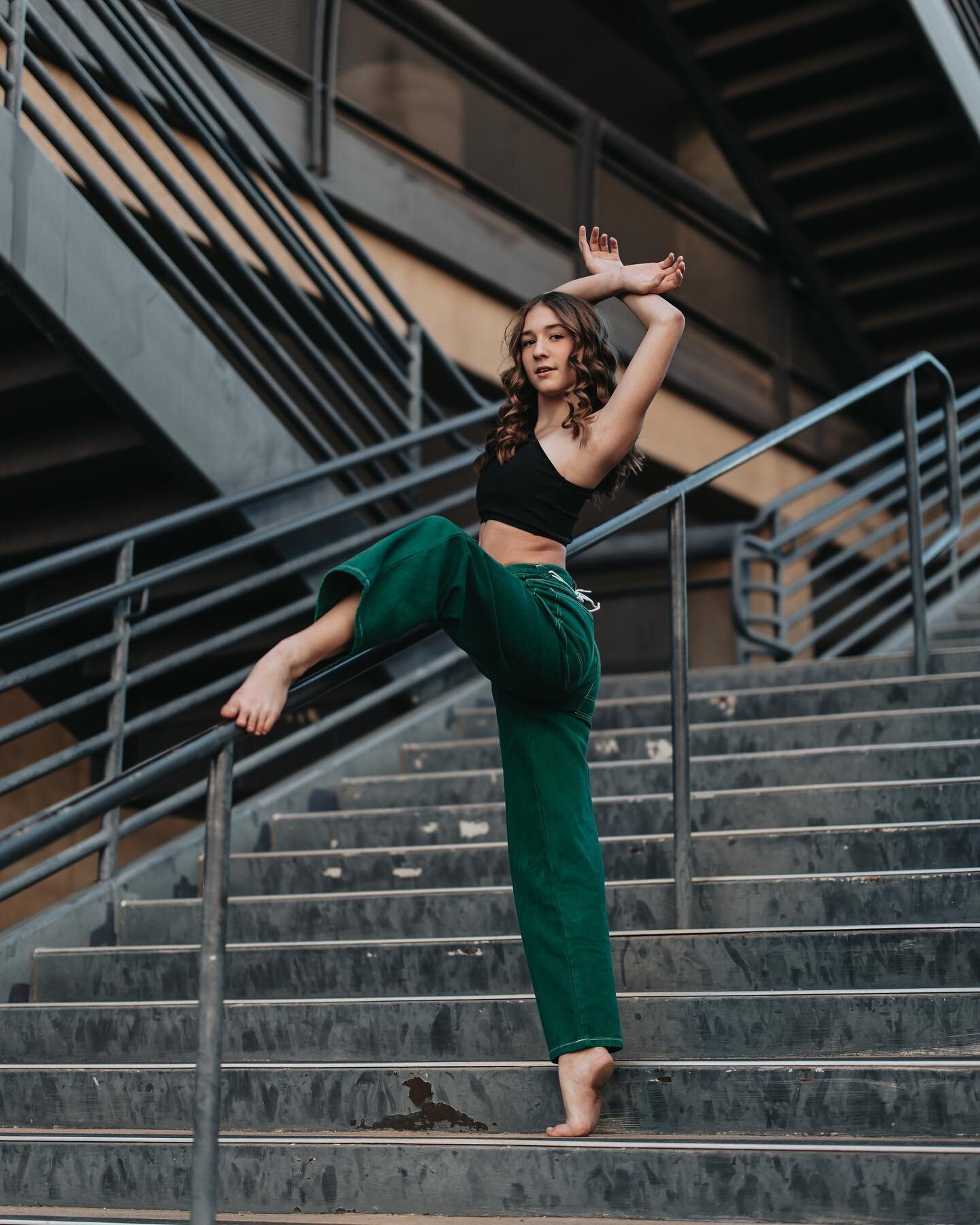 Exciting news: my summer 2023 ambassador search for CA and AZ dancers is now open!! Visit the link in my bio to fill out your application today💃🏻✨ #clairefabrephotography