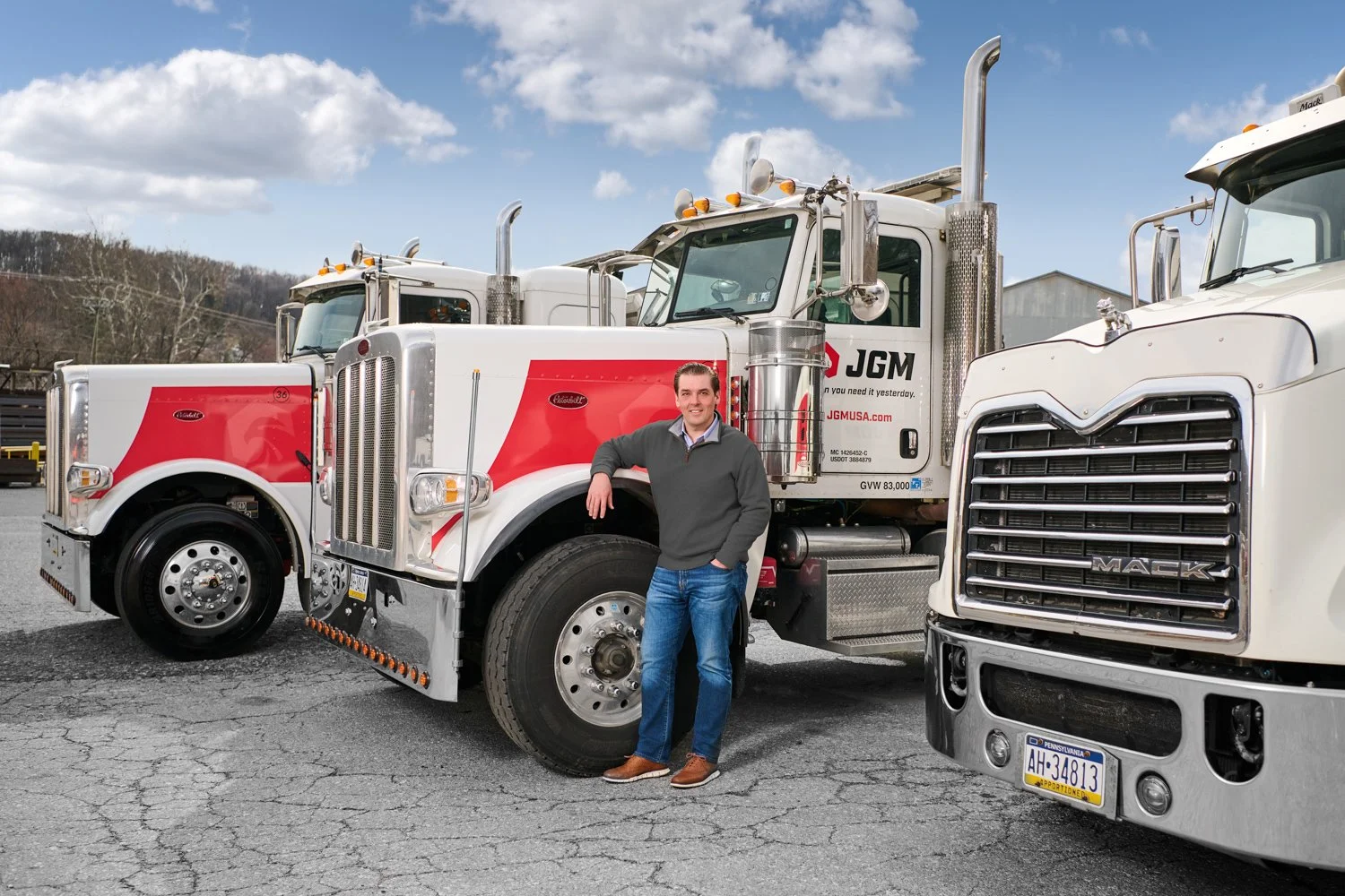 corporate-branding-photography-trucking-company.jpg