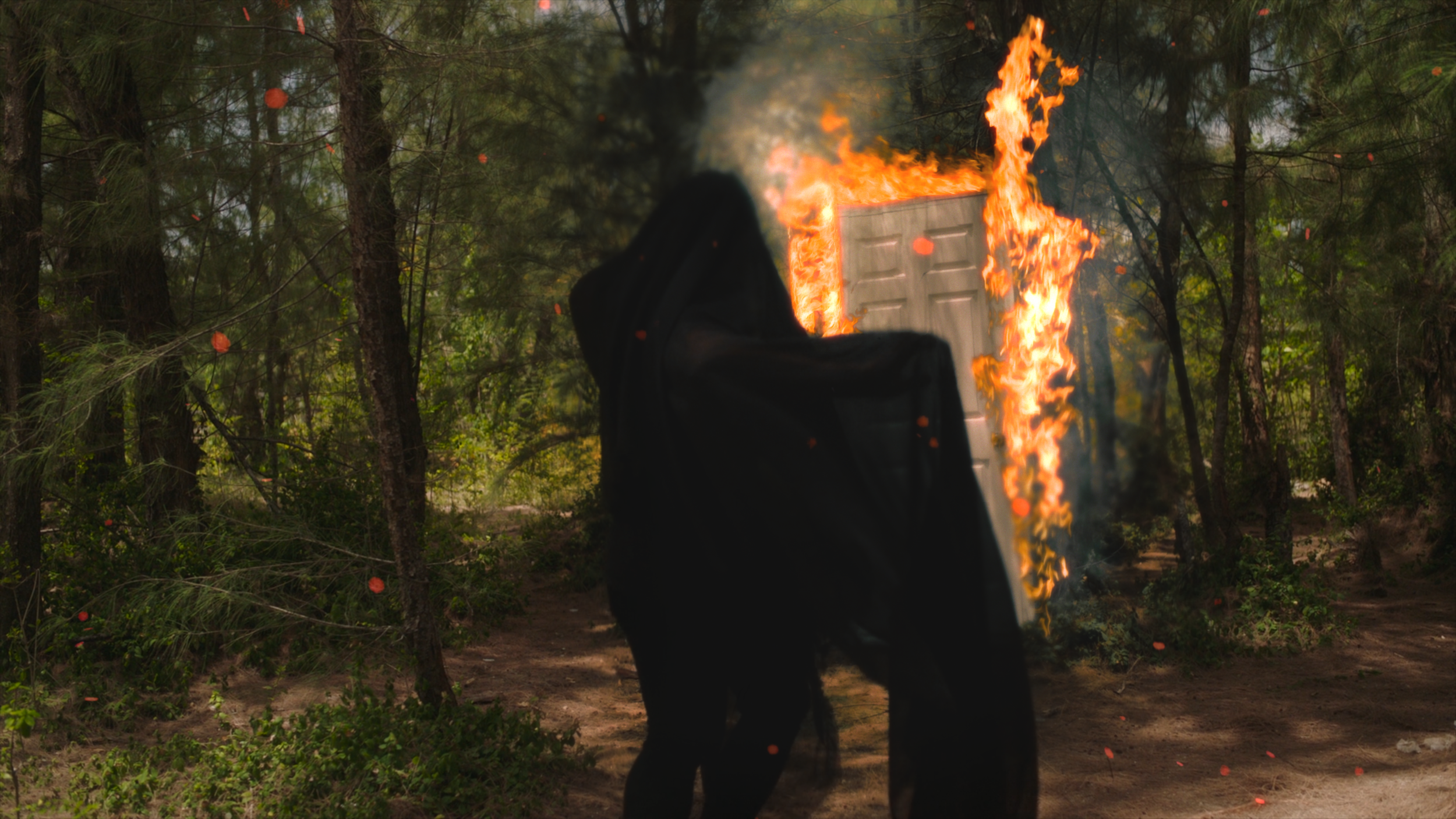 Escena de puerta en fuego para el video musical “VPC Remix” Dirijido por Abez Media