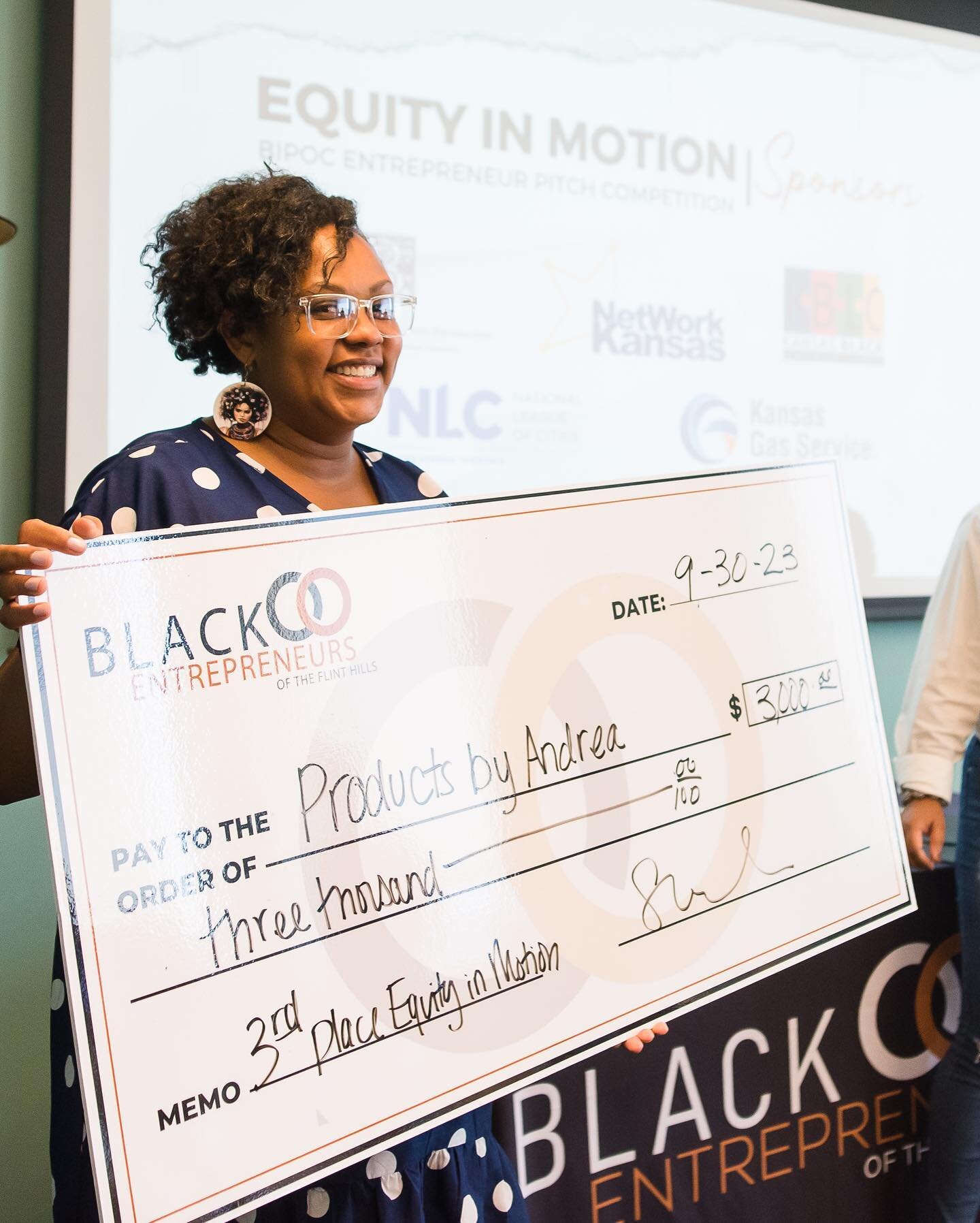 🌟 Breaking Barriers and Winning Hearts! 🏆✨ Andrea Vinson, the powerhouse behind @productsbyandreallc, secured the bag 💰 in our Equity in Motion BIPOC pitch competition. 🚀🌿 Her entrepreneurial journey - proves that dreams have no limits when fuel