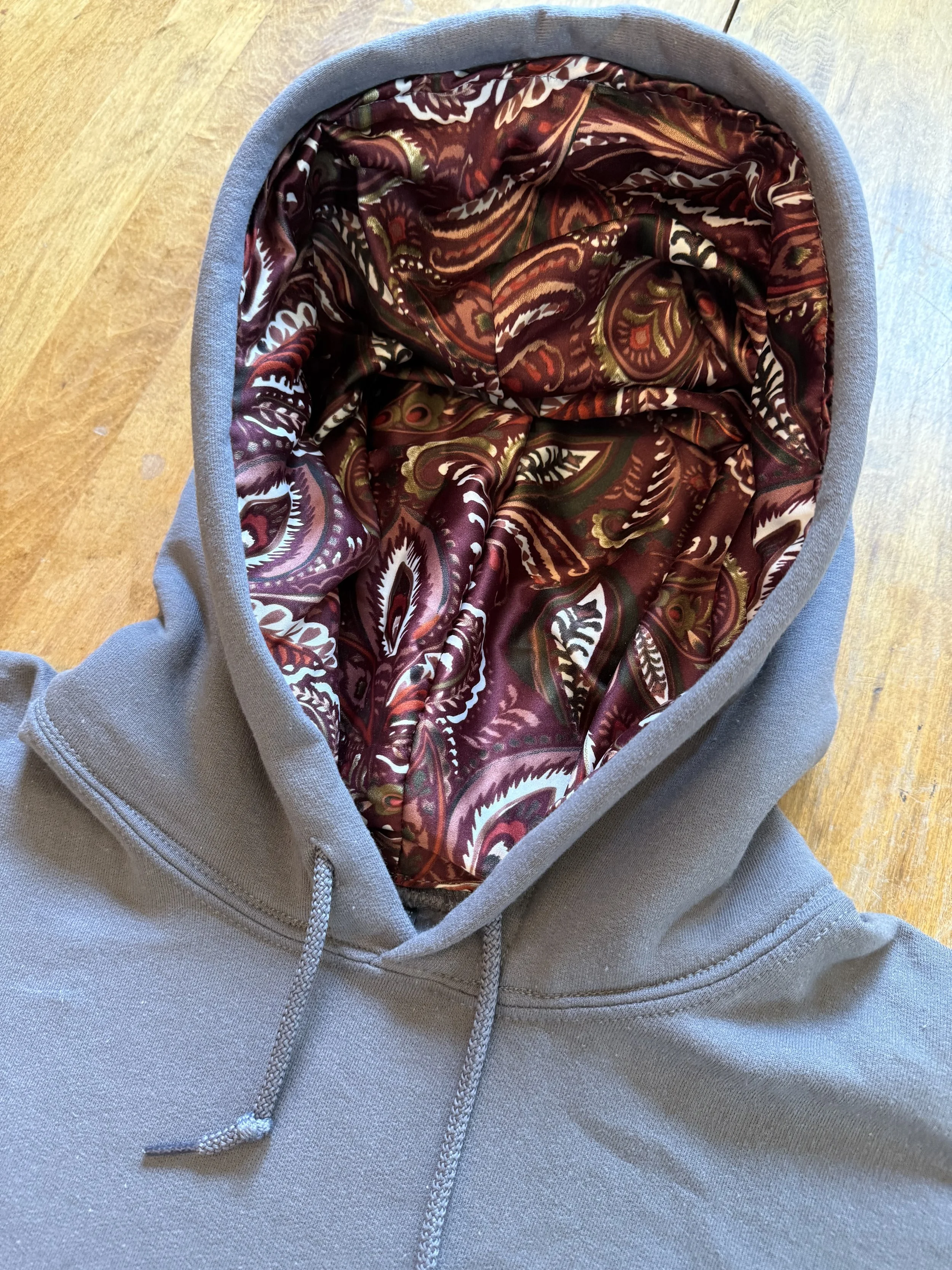 XL - Charcoal Red