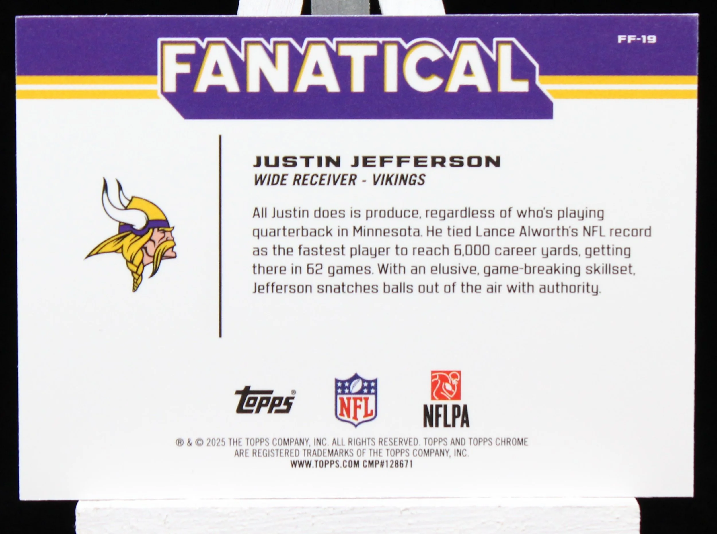 Justin Jefferson Topps Chrome 2025 Fanatical B.JPG