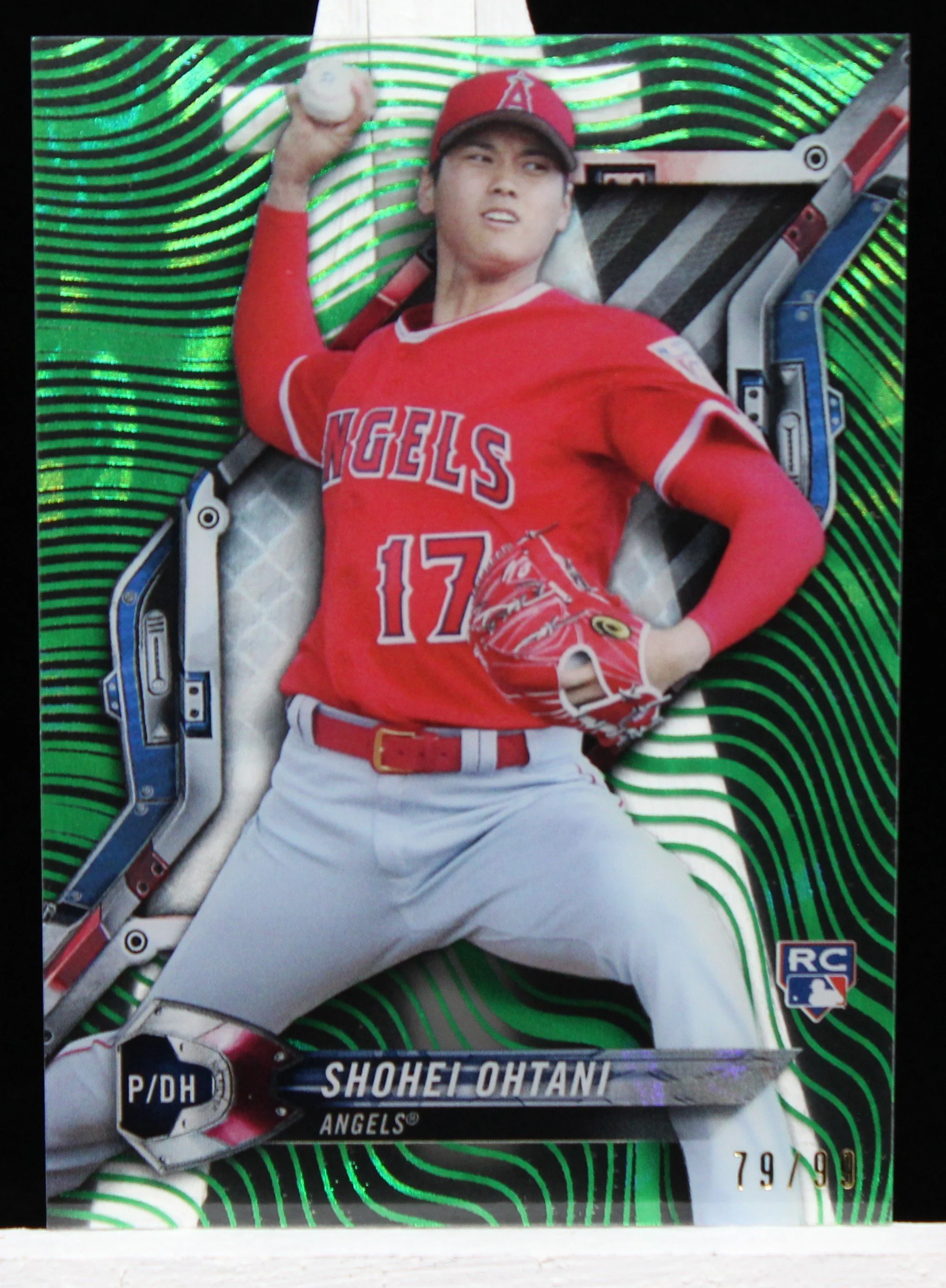 Ohtani Topps High Tek RC Magma Diffractor Green F.JPG