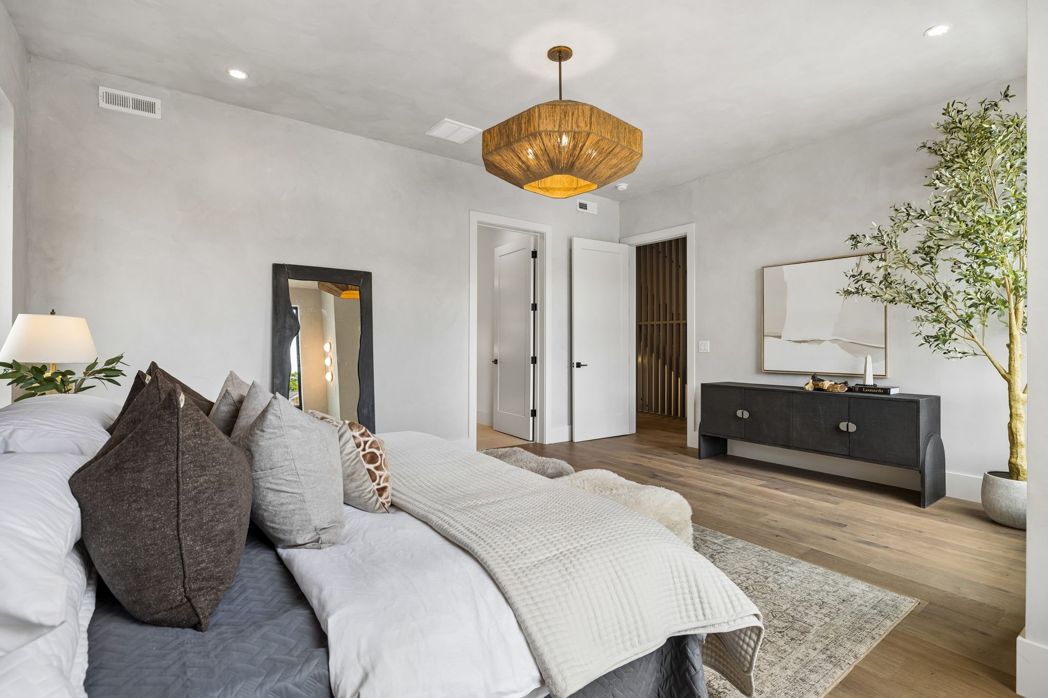 50-3137 Long Blvd Unit A - 050.jpg