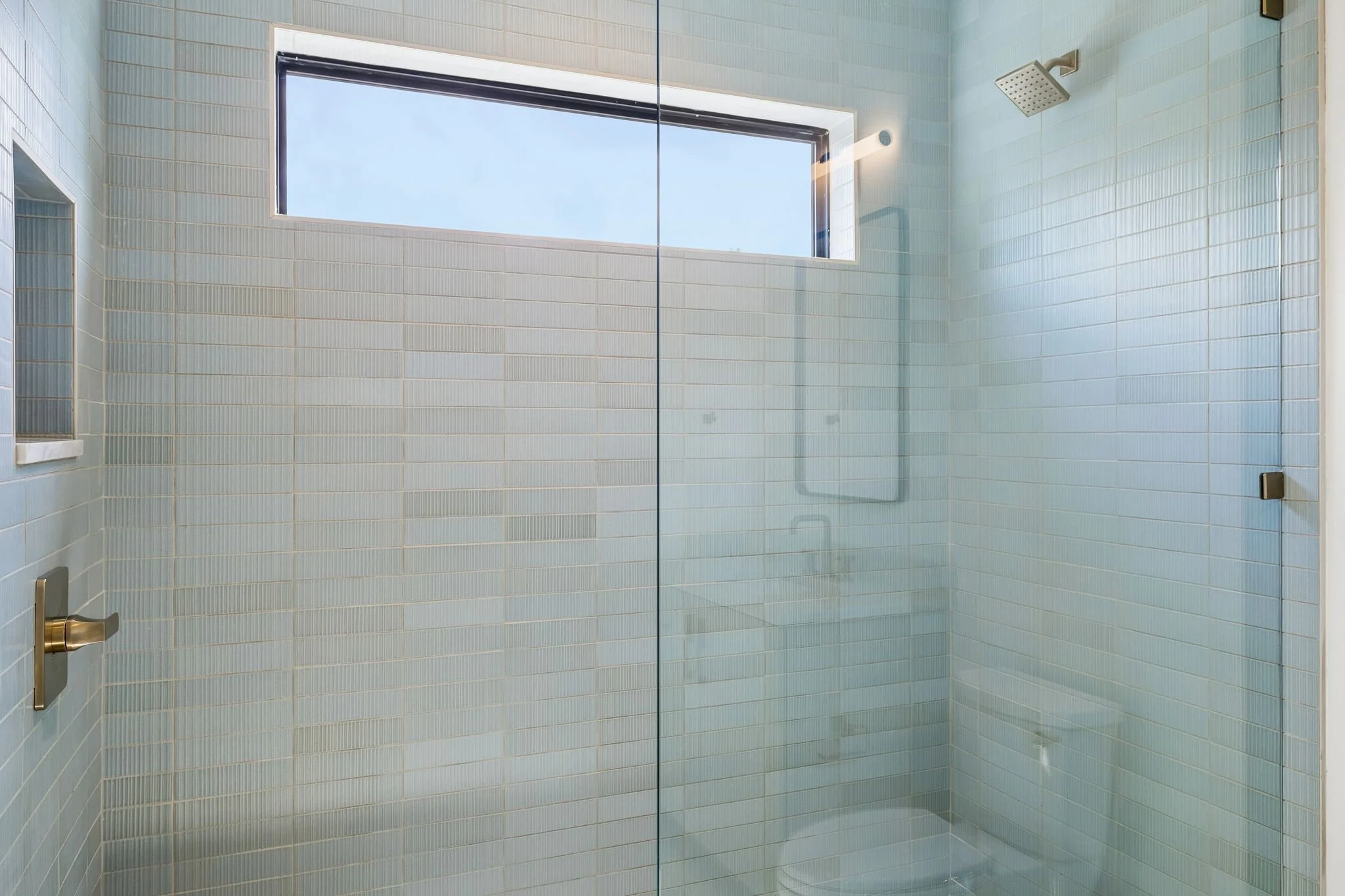 61-3137 Long Blvd Unit B - 061.JPG