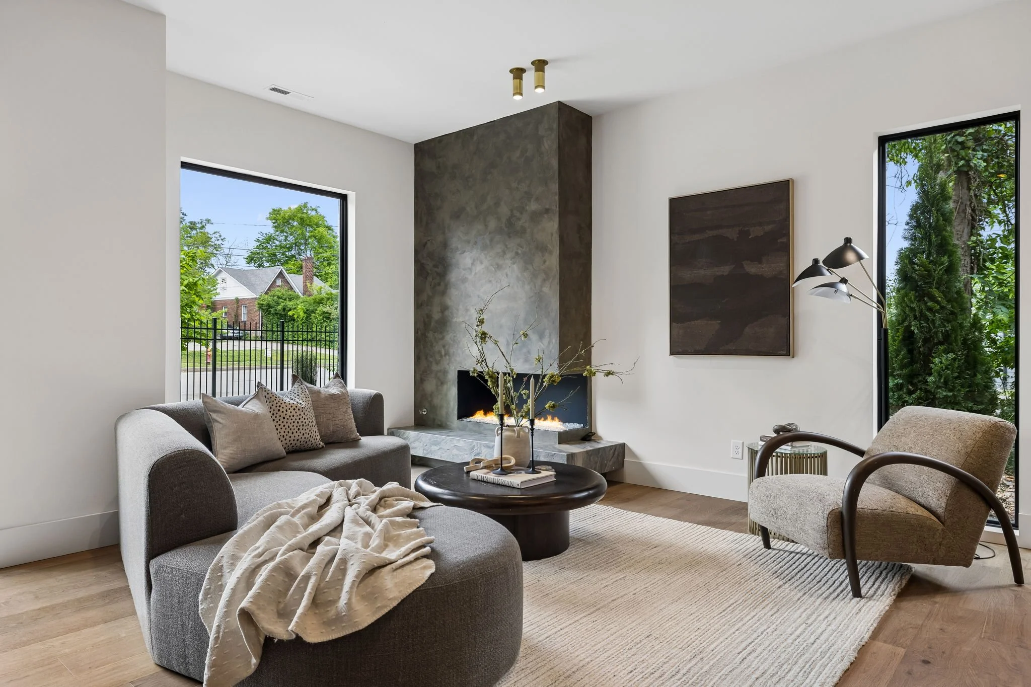 20-3137 Long Blvd Unit A - 020.jpg