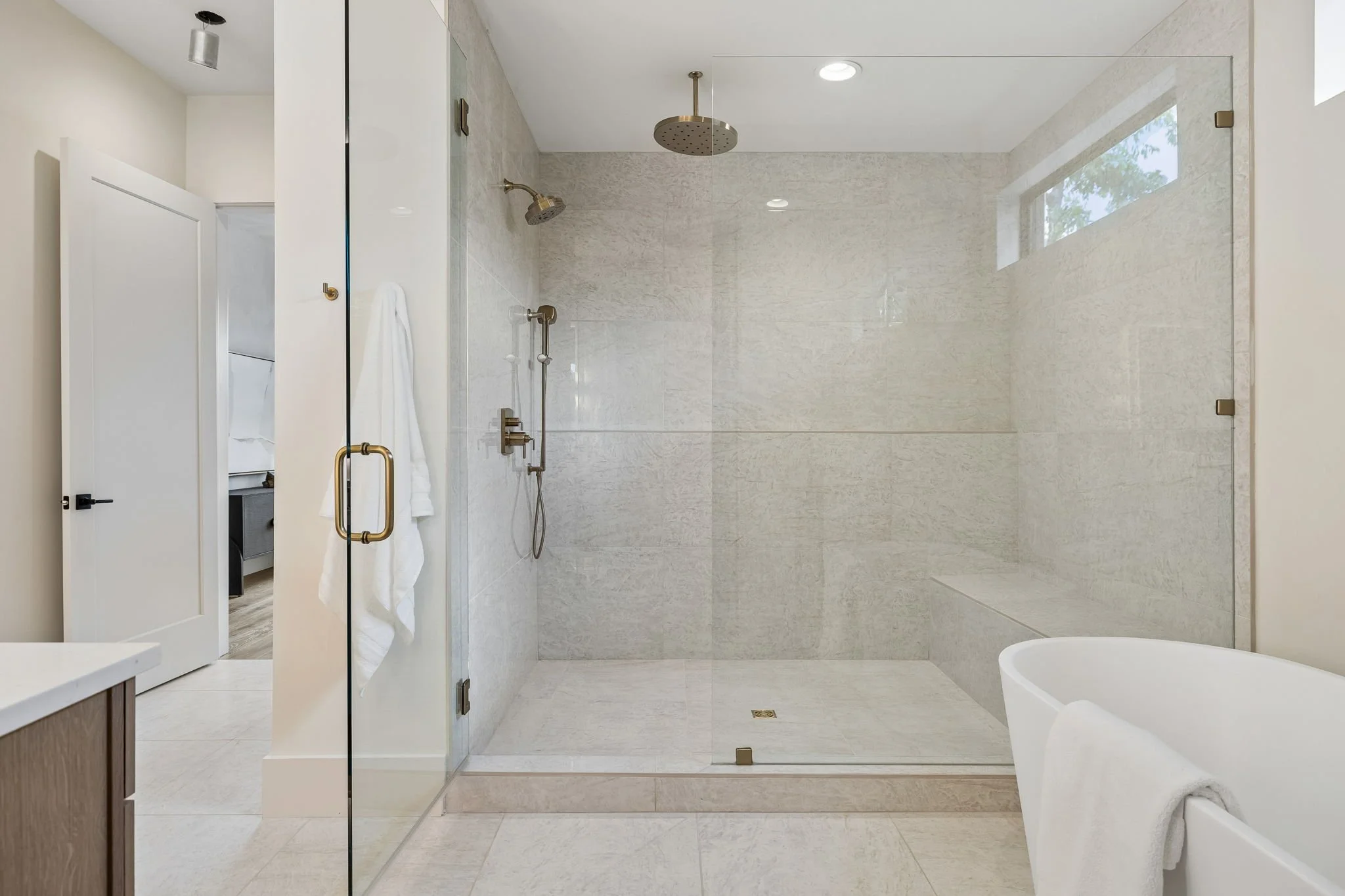 53-3137 Long Blvd Unit A - 053.jpg