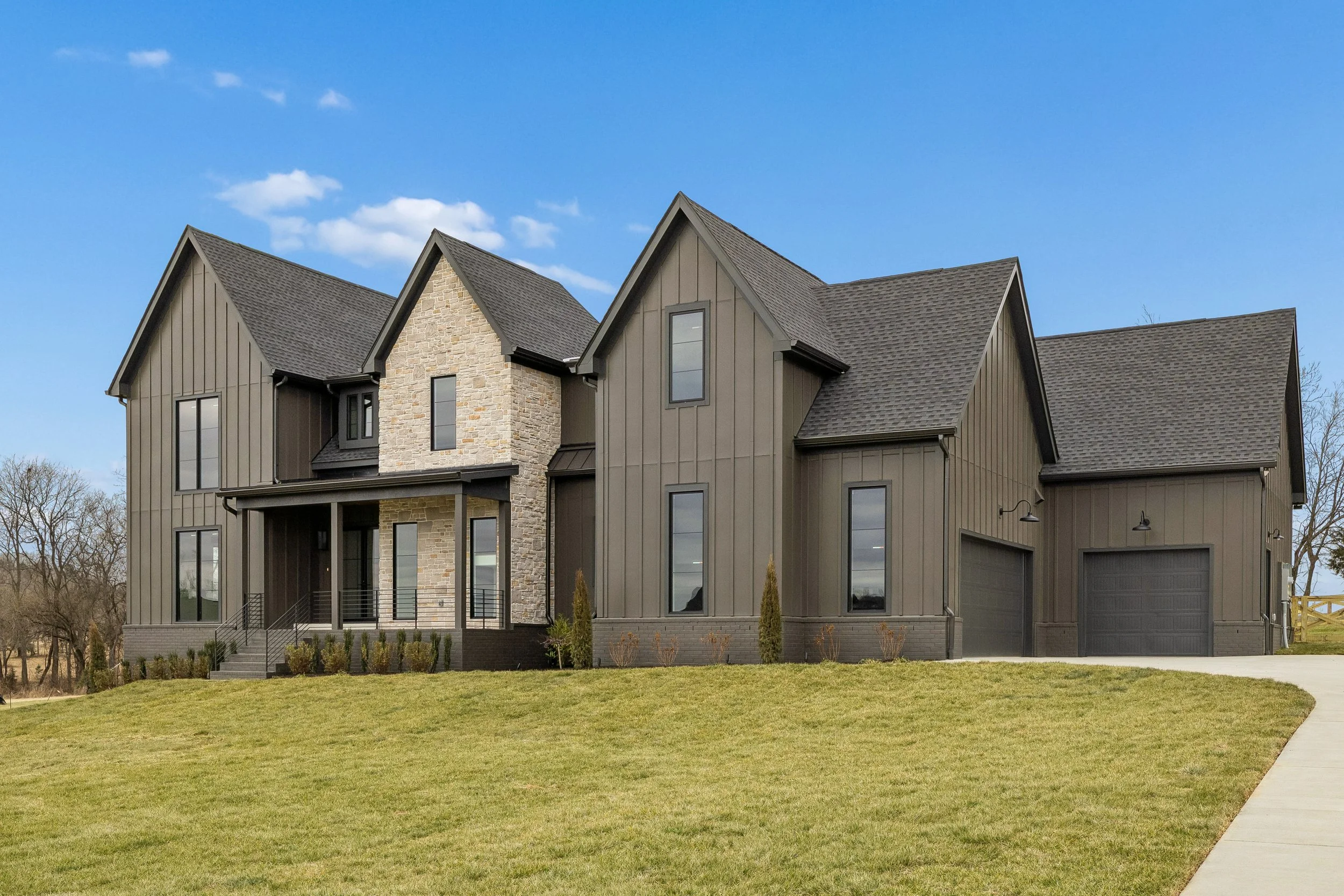 2-5156 Bond Ml Rd - 002.jpg