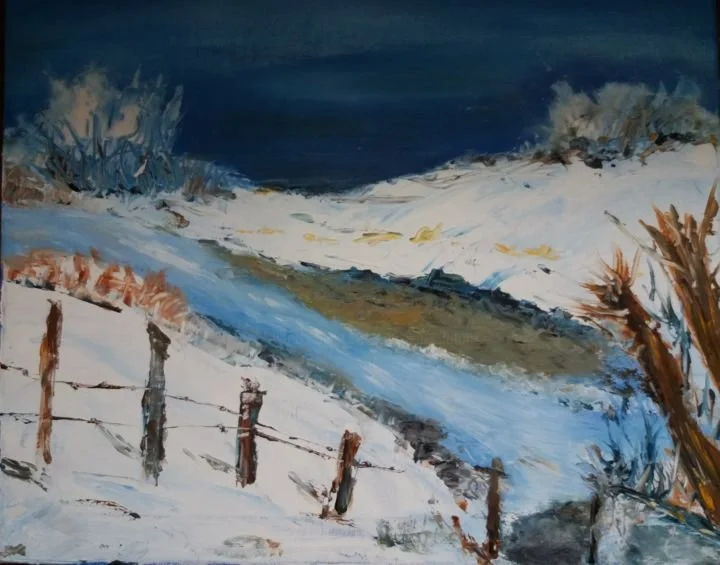Neige en Aubrac – La rivière veille huile sur toile 40x50 cm