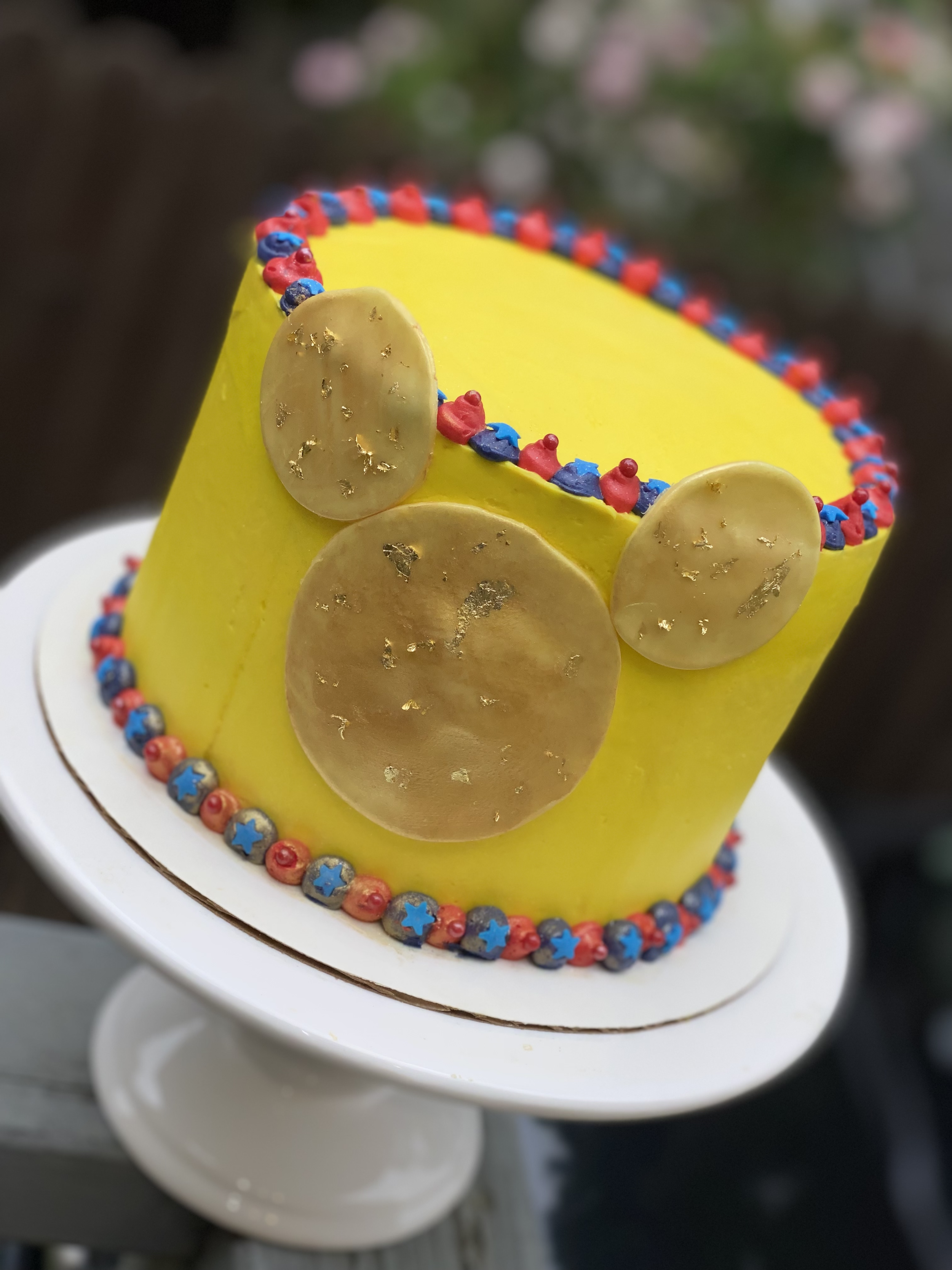 Classic Vanilla Cake layers paired with Classic Vanilla Buttercream