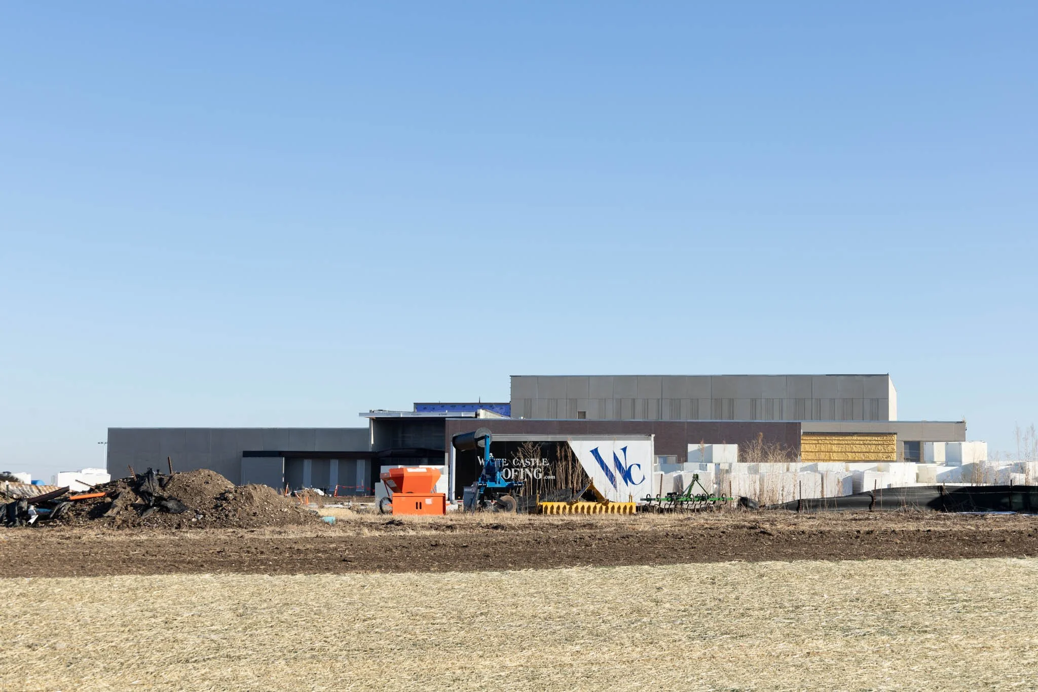 LNKConstructionPics-LPS Standing Bear High School-20230108-0288.jpg