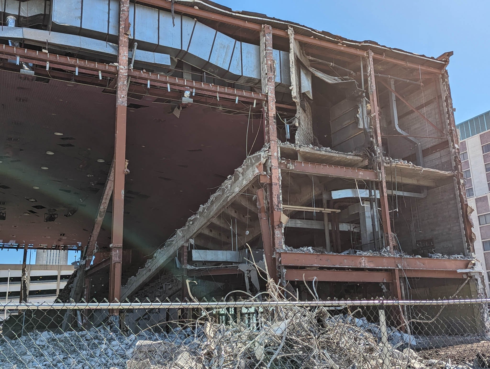 LNKConstructionPics-Pershing-20230816_211833227.jpg