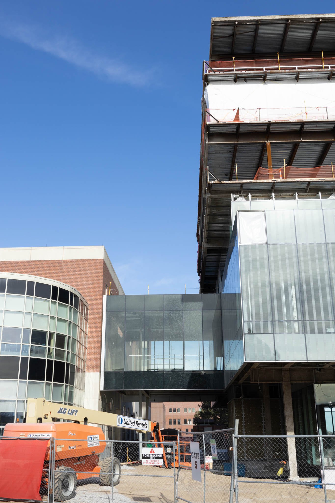 LNKConstructionPics-UNL Kiewit Hall Engineering Center-20221126-0034.jpg