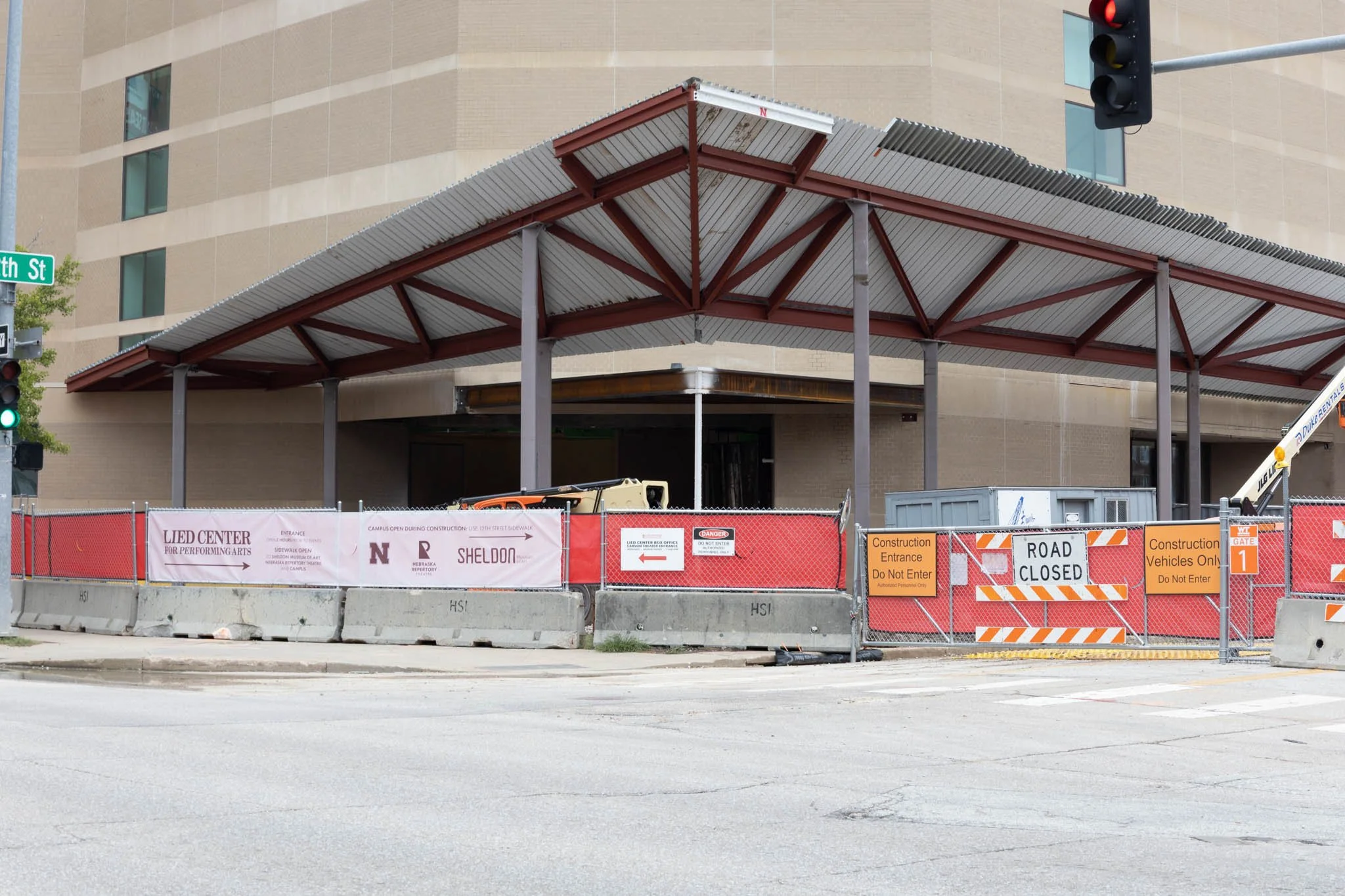 LNKConstructionPics-Lied Center Performing Arts-20260927-0073.jpg